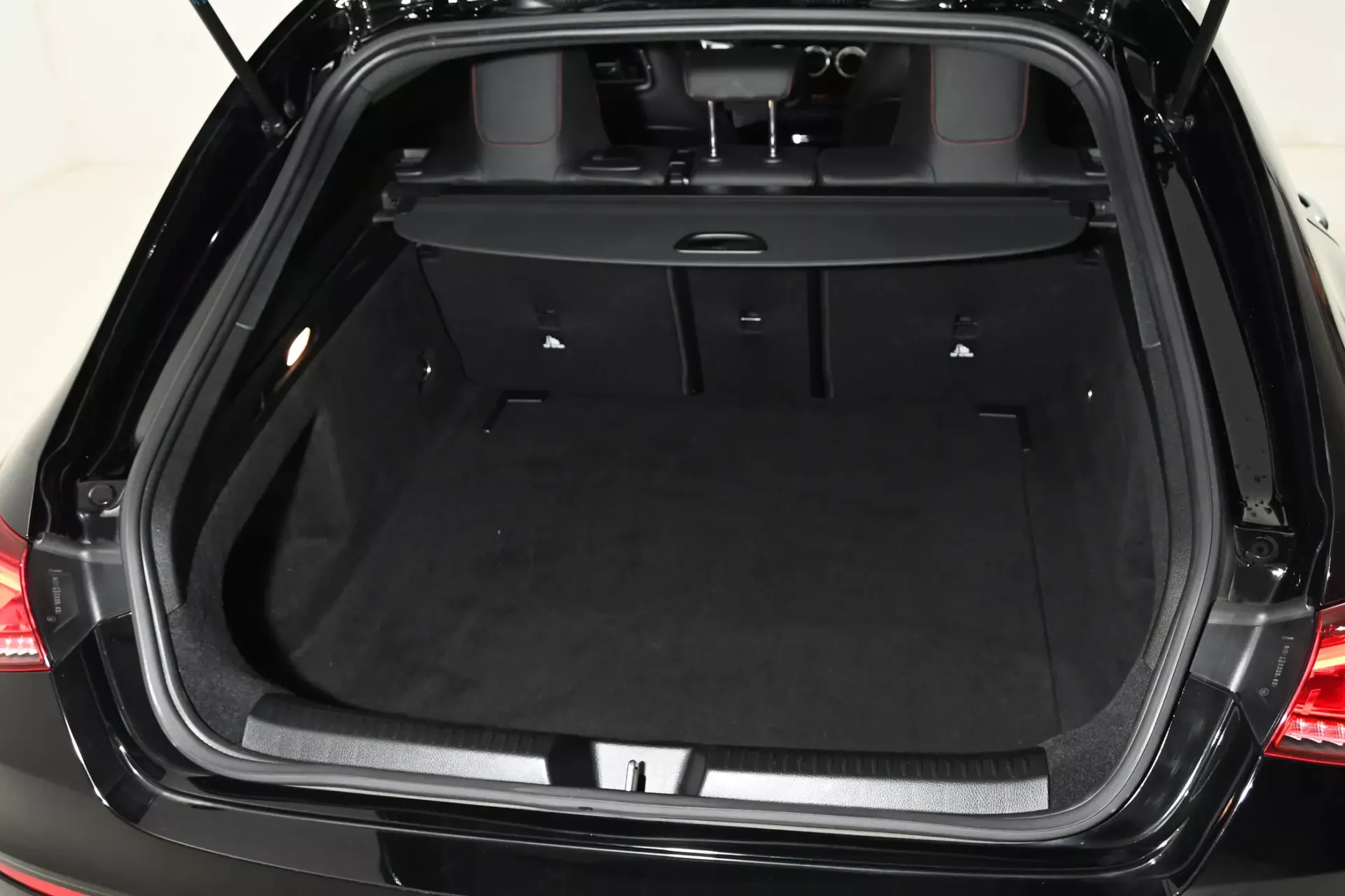 Mercedes-Benz CLA 180 8