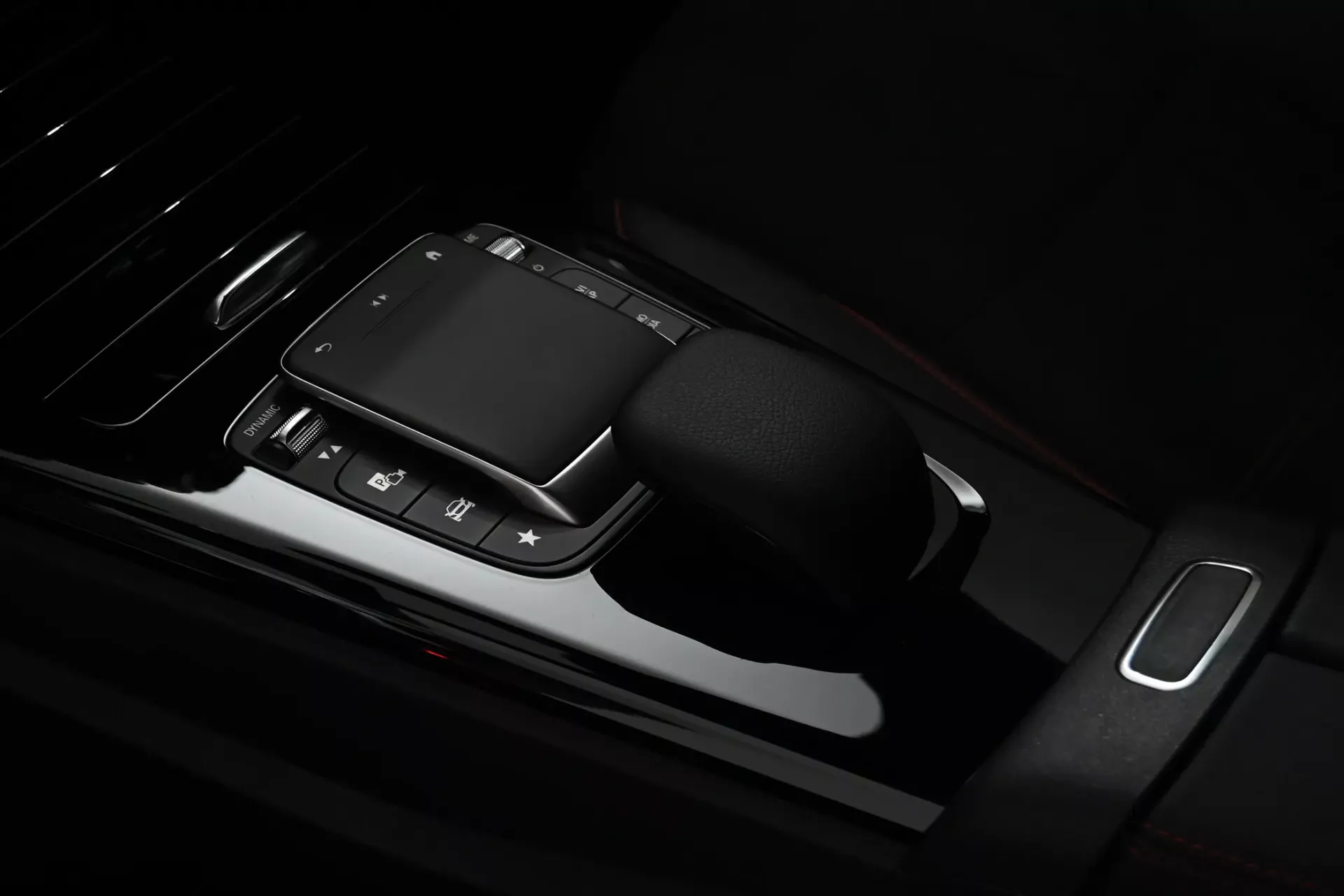 Mercedes-Benz CLA 180 18