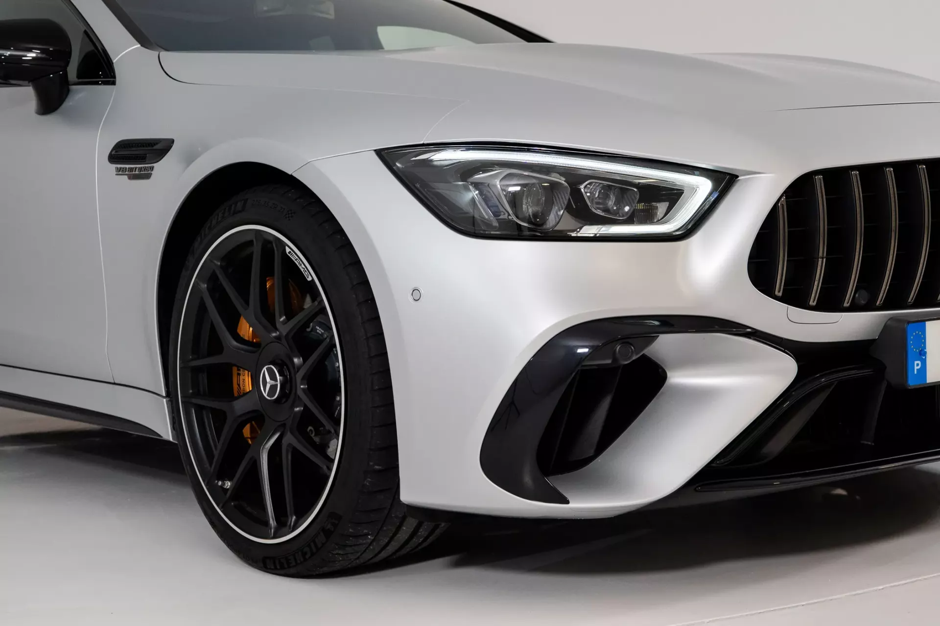 Mercedes-Benz AMG GT 63 S E Performance 9