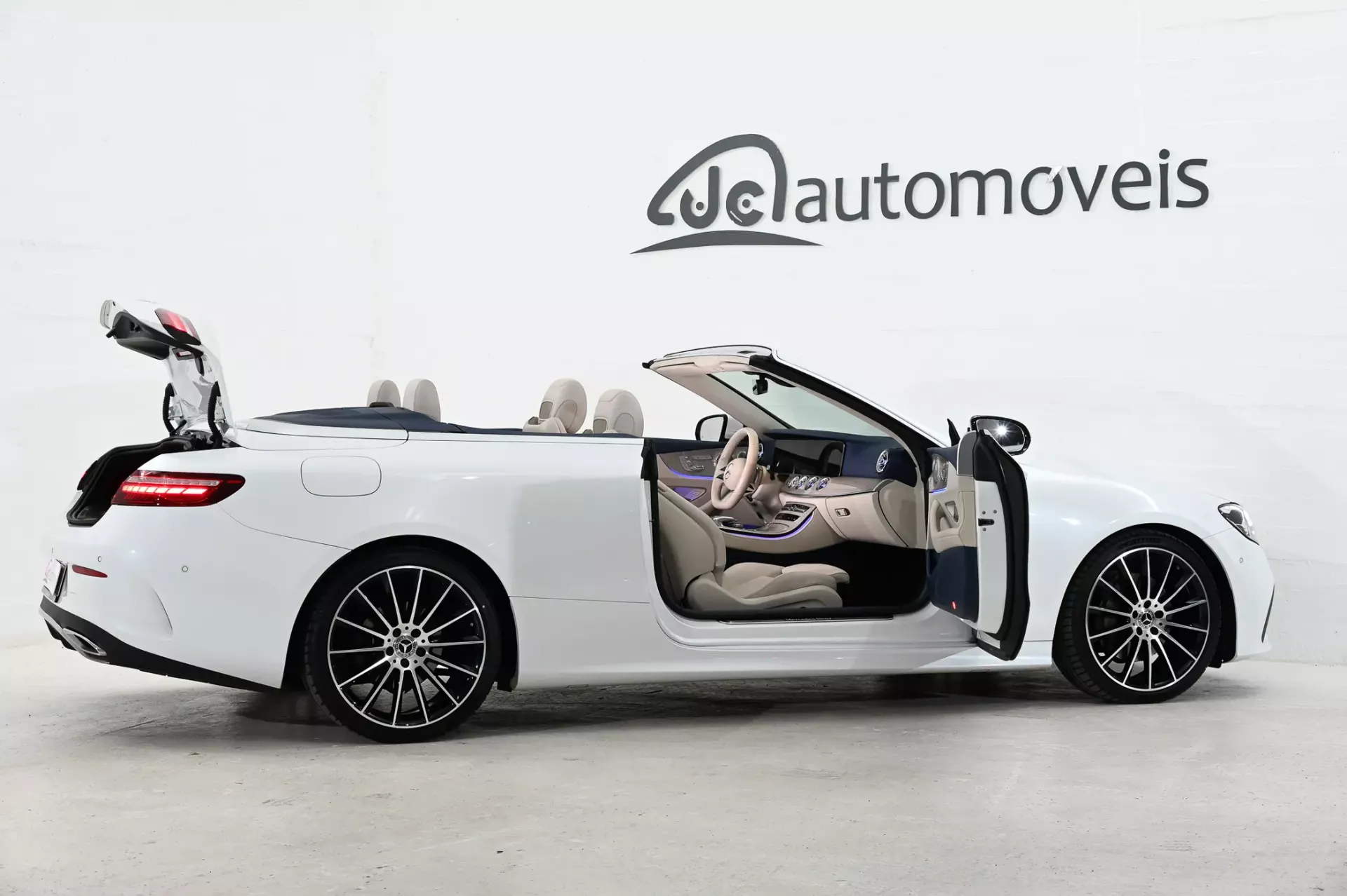 Mercedes-Benz E 220 d AMG Line Aut. 15