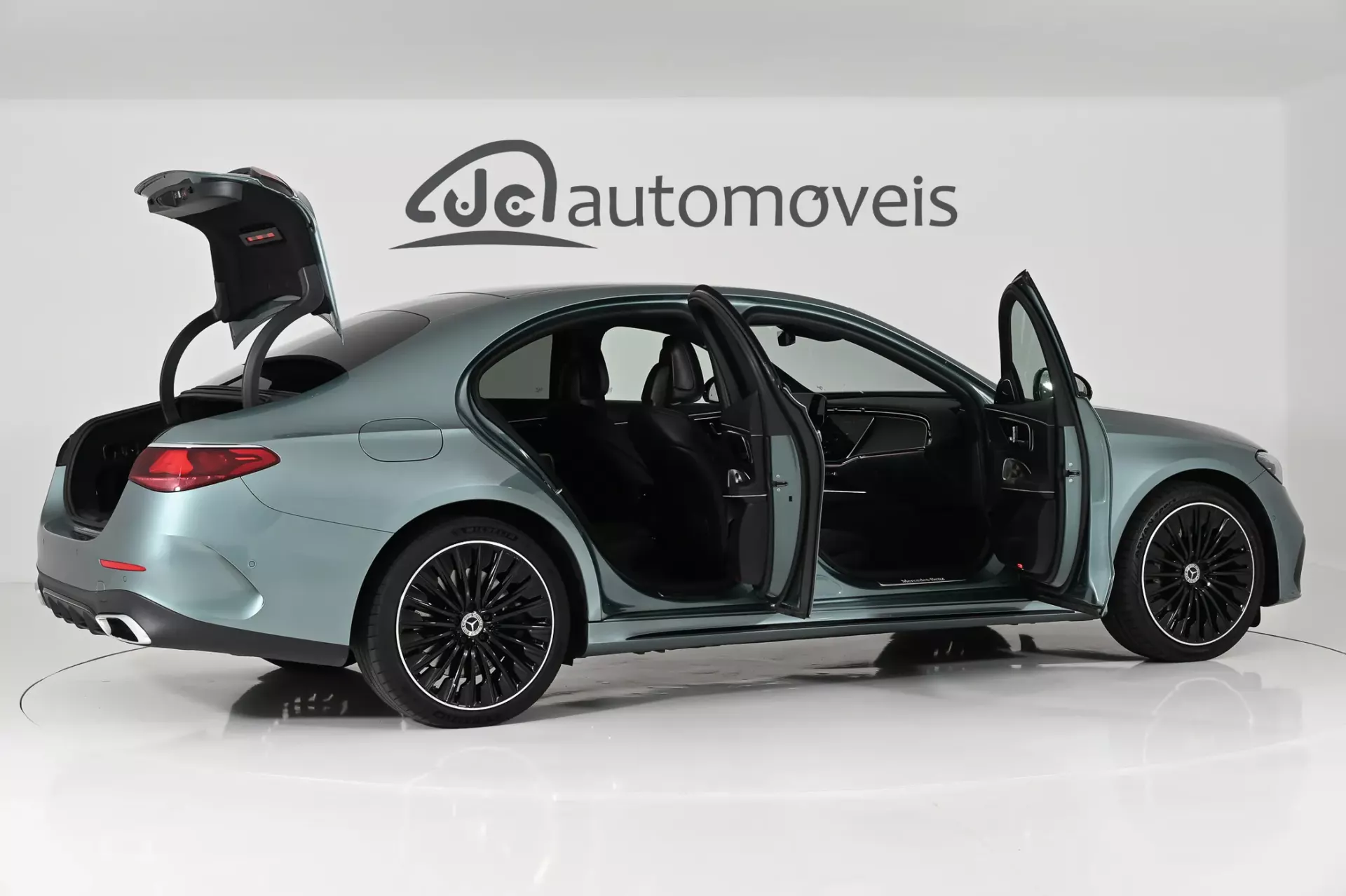 Mercedes-Benz E 300 6