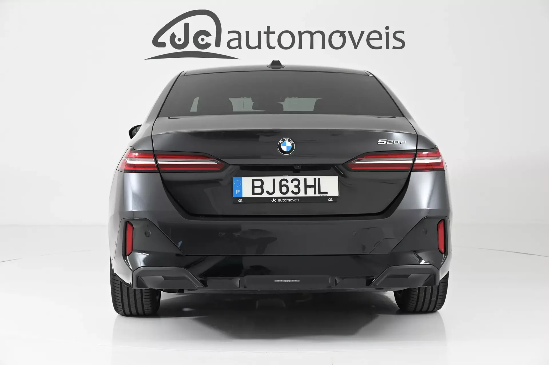 BMW 520 d Pack Desportivo M 8