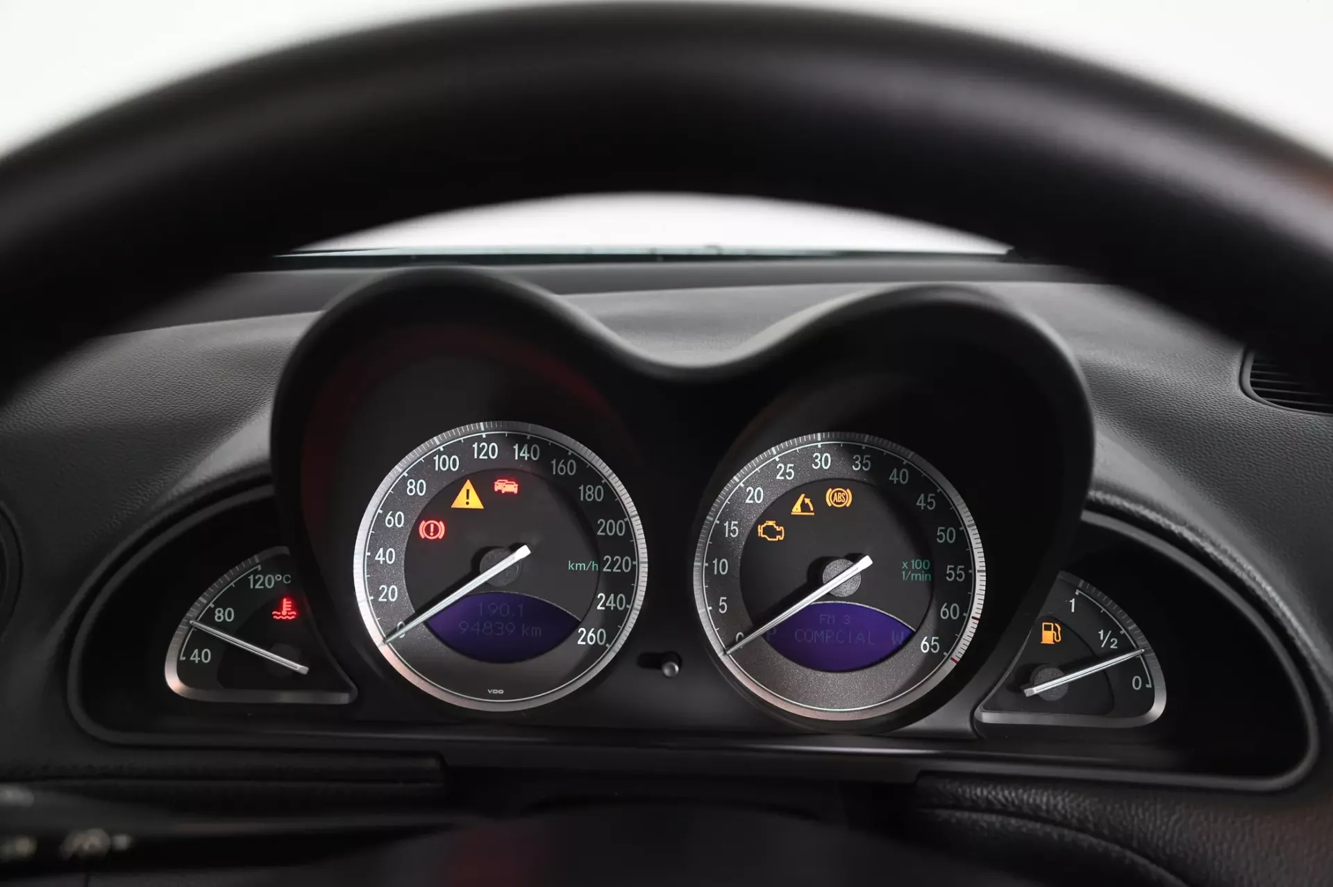 Mercedes-Benz SL 500 Standard 3