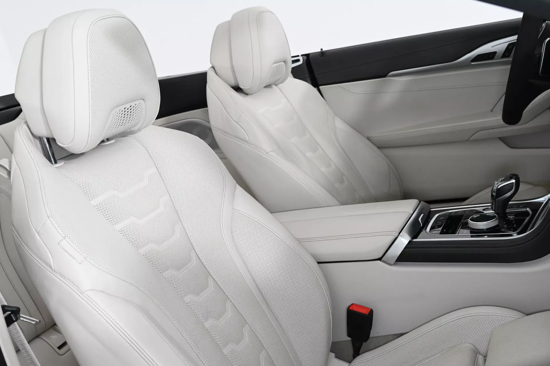 BMW M850i Gran Coupé 26