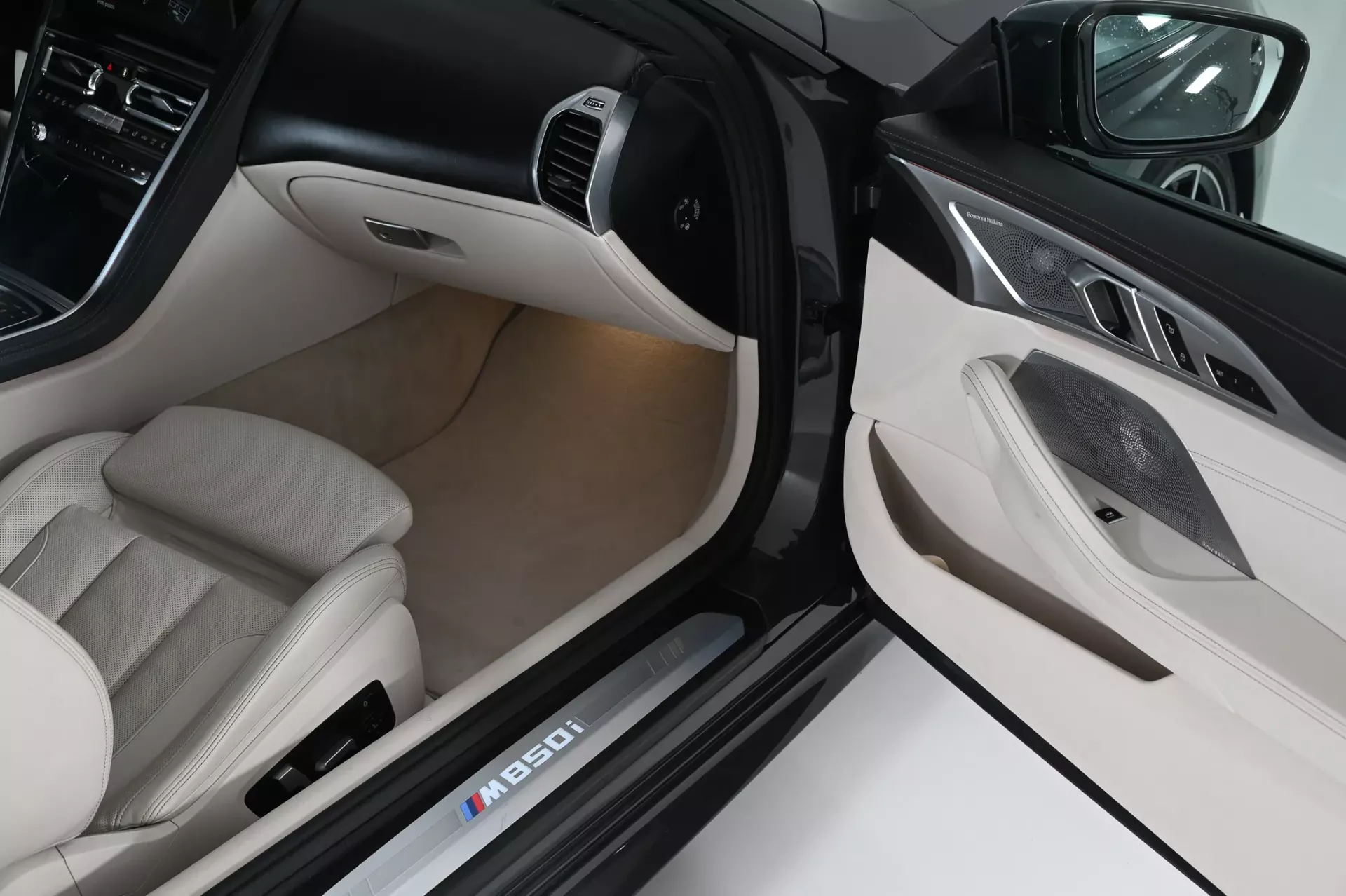 BMW M850i Gran Coupé 27