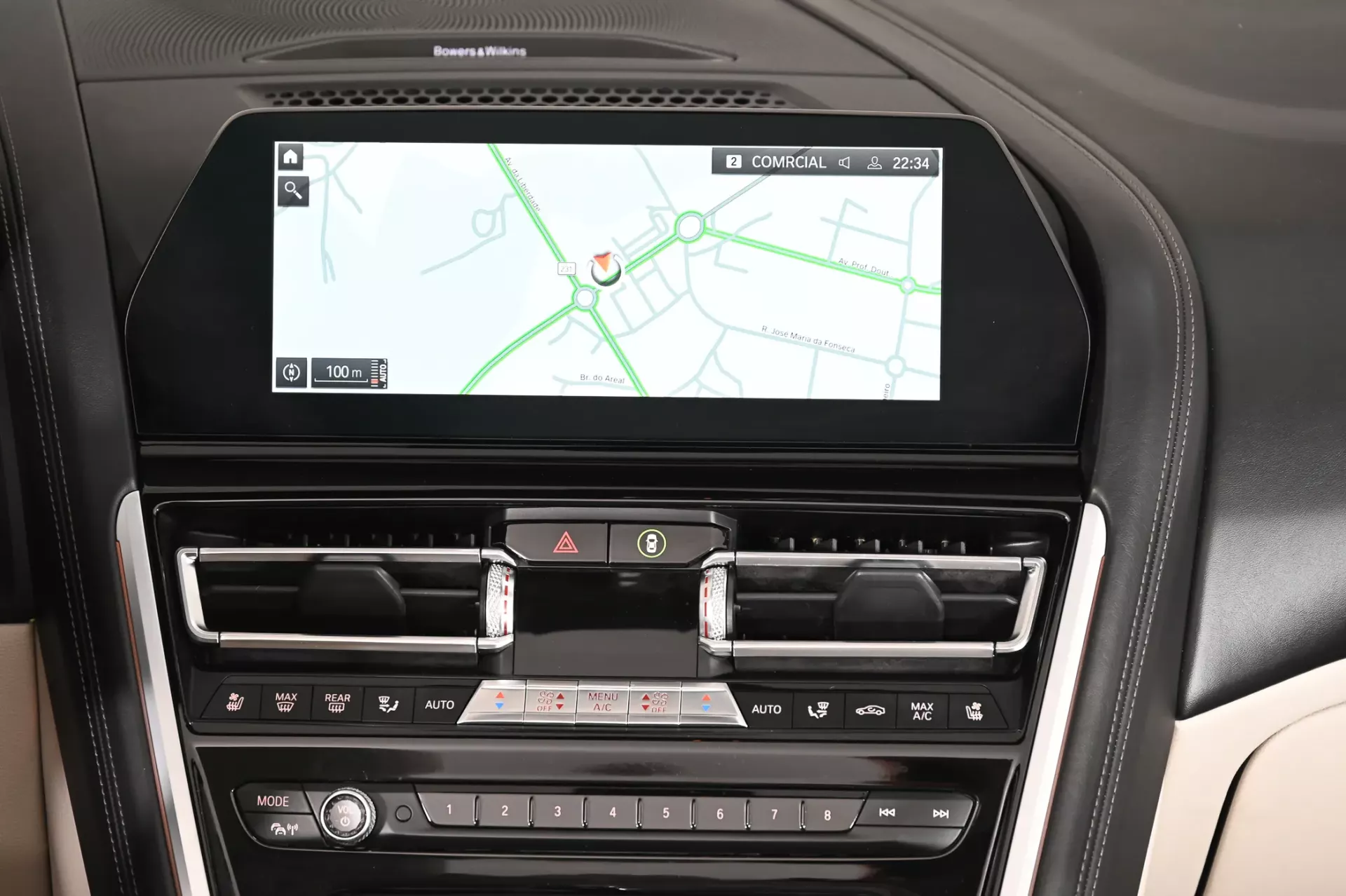 BMW M850i Gran Coupé 37