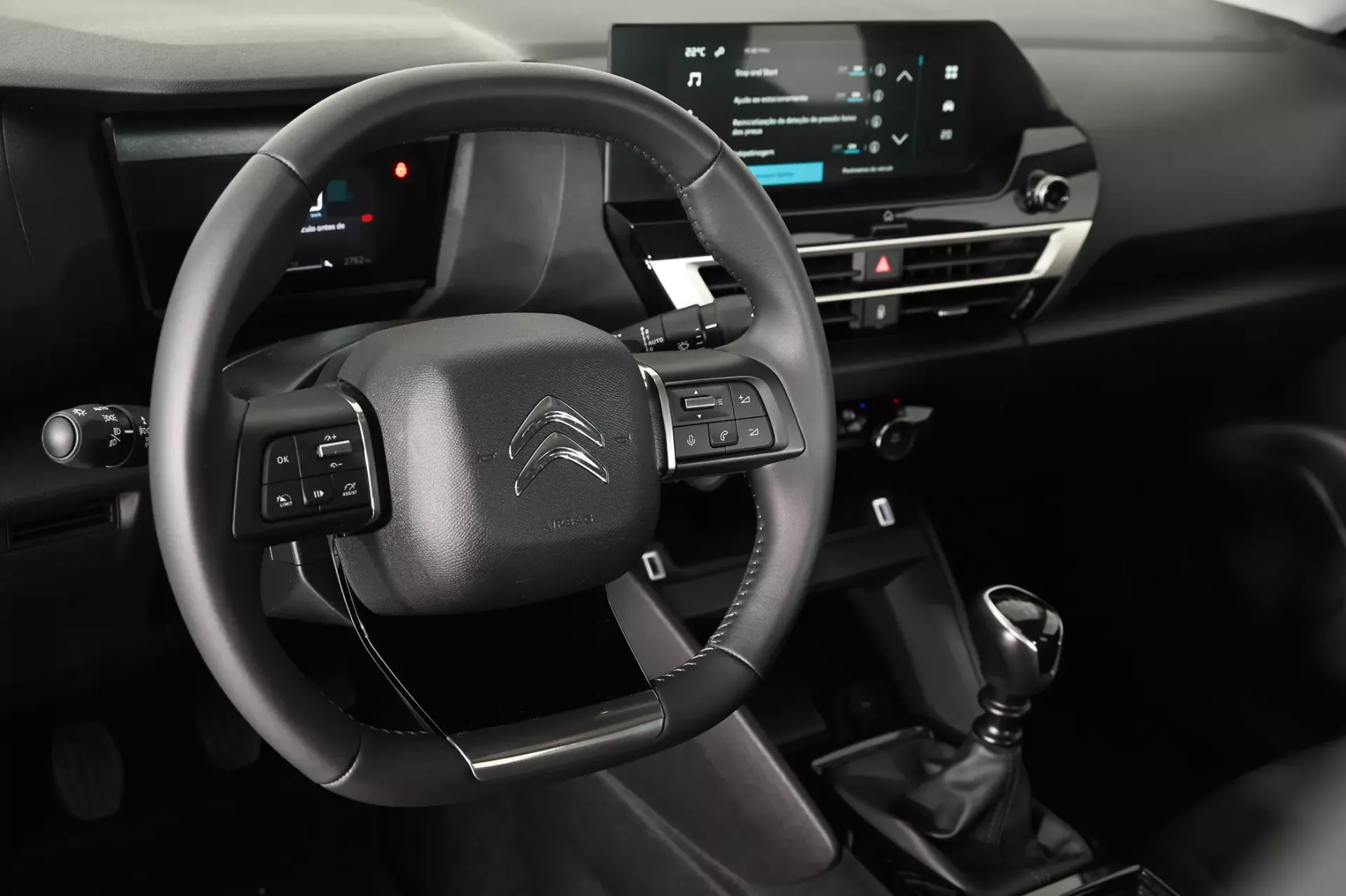 Citroën C4 X 1.2 PureTech Feel 18