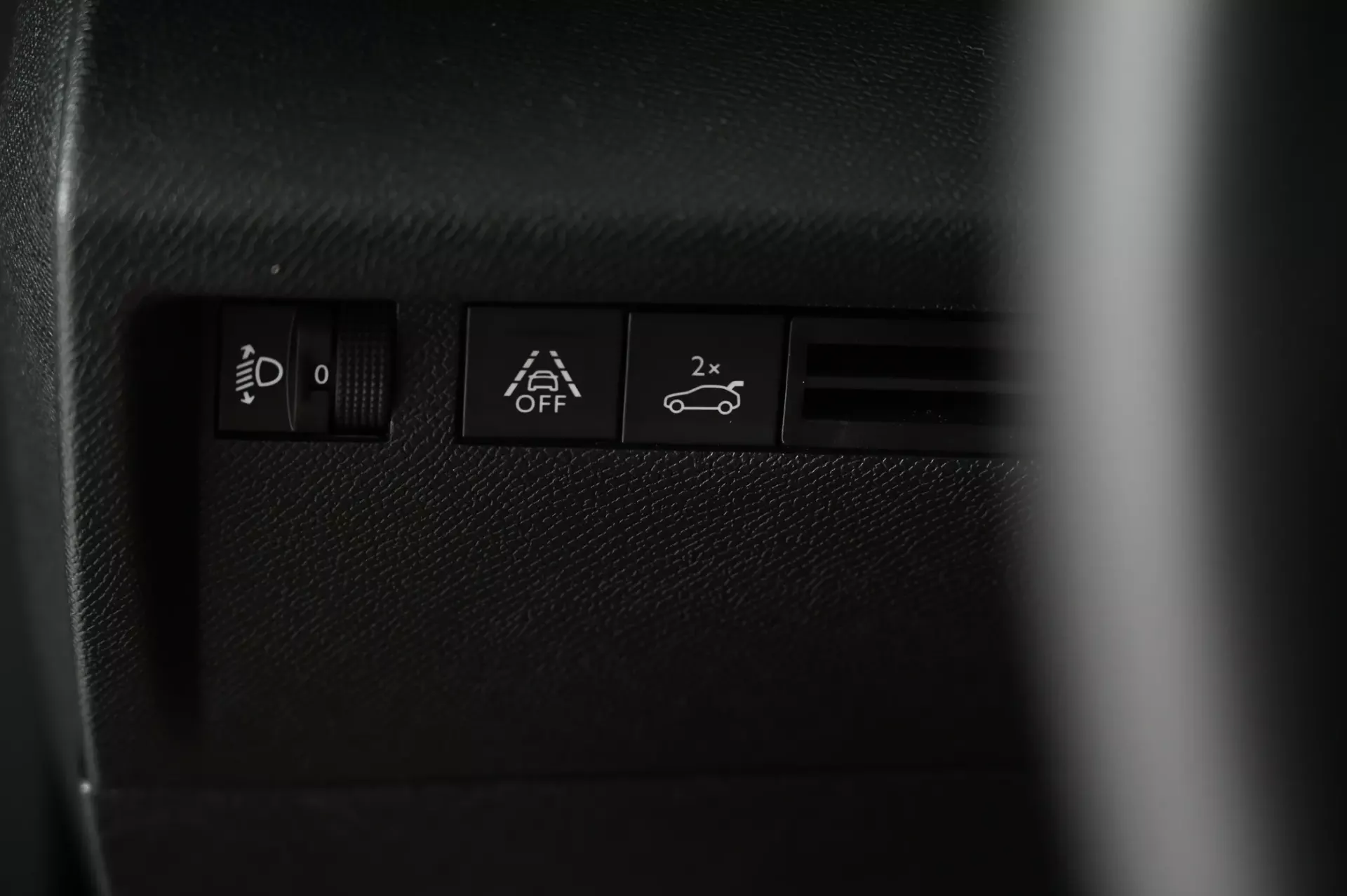 Citroën C4 X 1.2 PureTech Feel 25