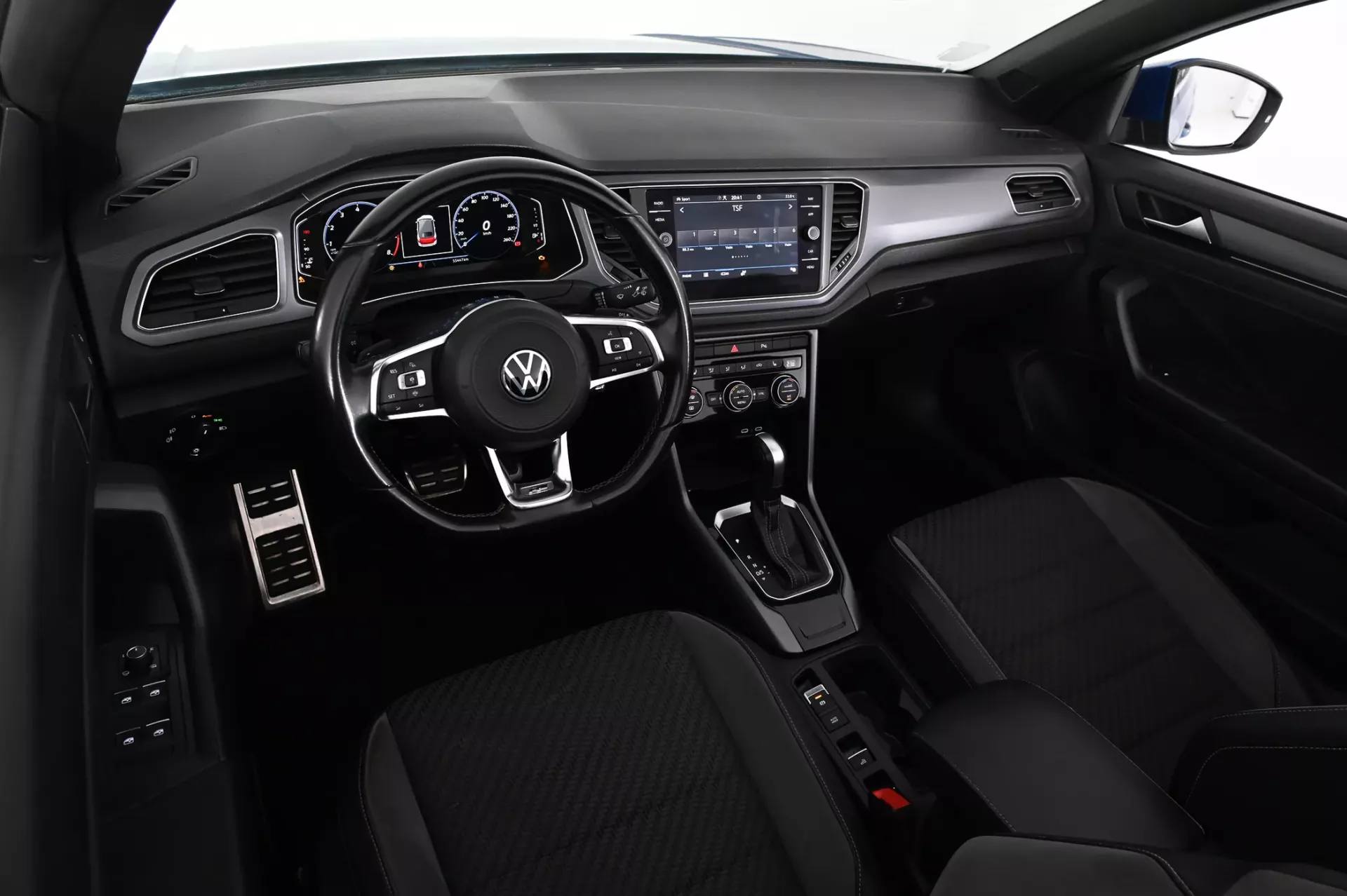 Volkswagen T-Roc Cabrio 1.5 TSI R-Line DSG 23