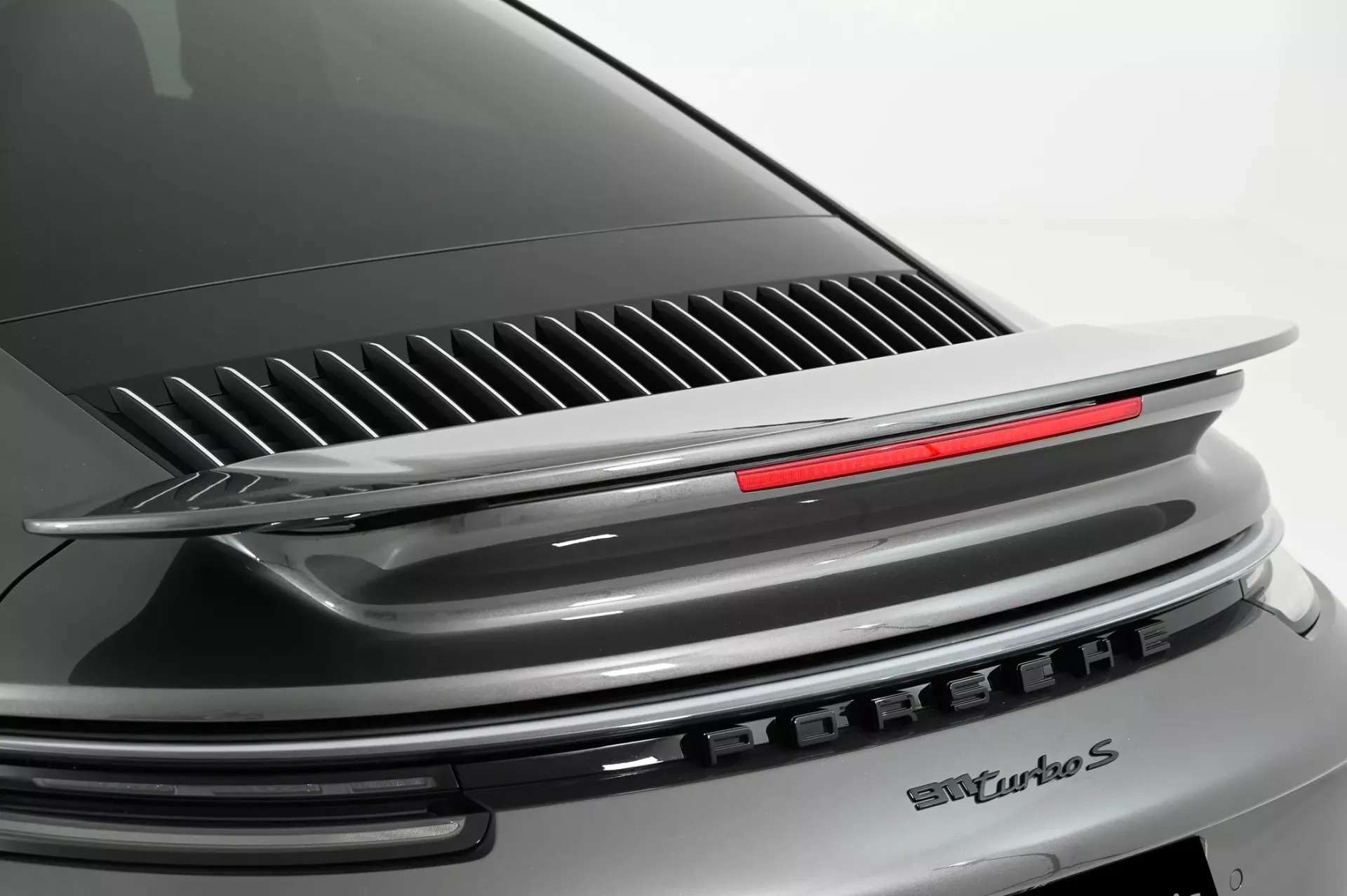 Porsche 911 (992) Turbo S PDK 12