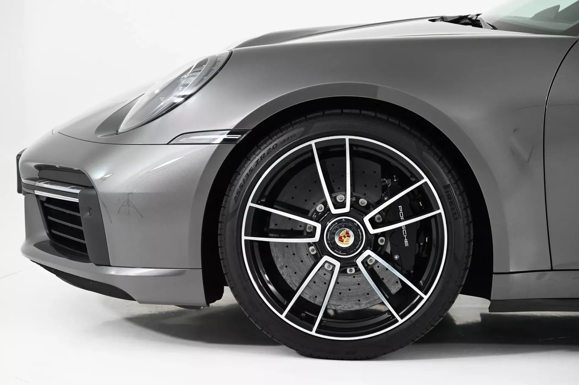 Porsche 911 (992) Turbo S PDK 17