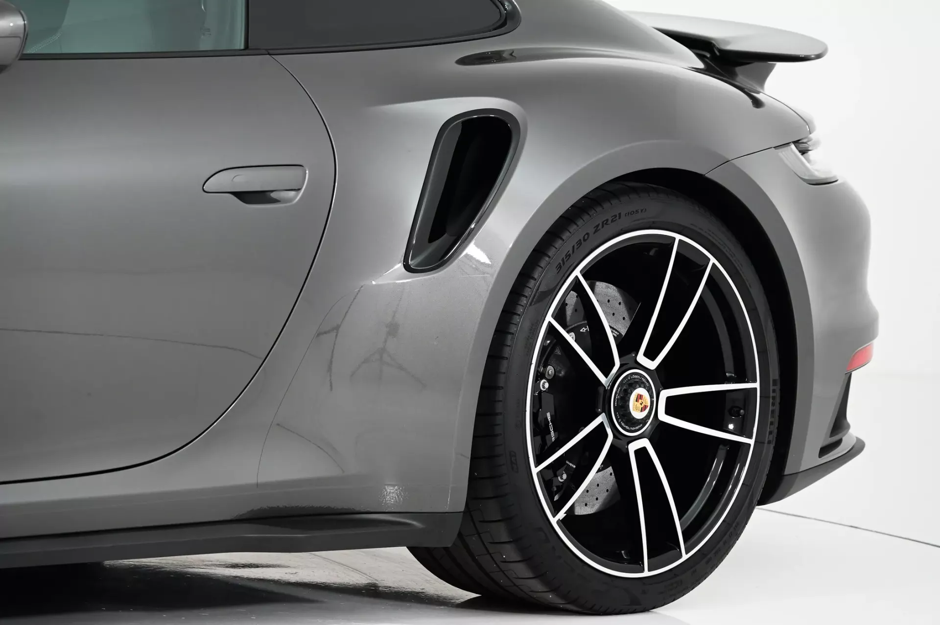 Porsche 911 (992) Turbo S PDK 19