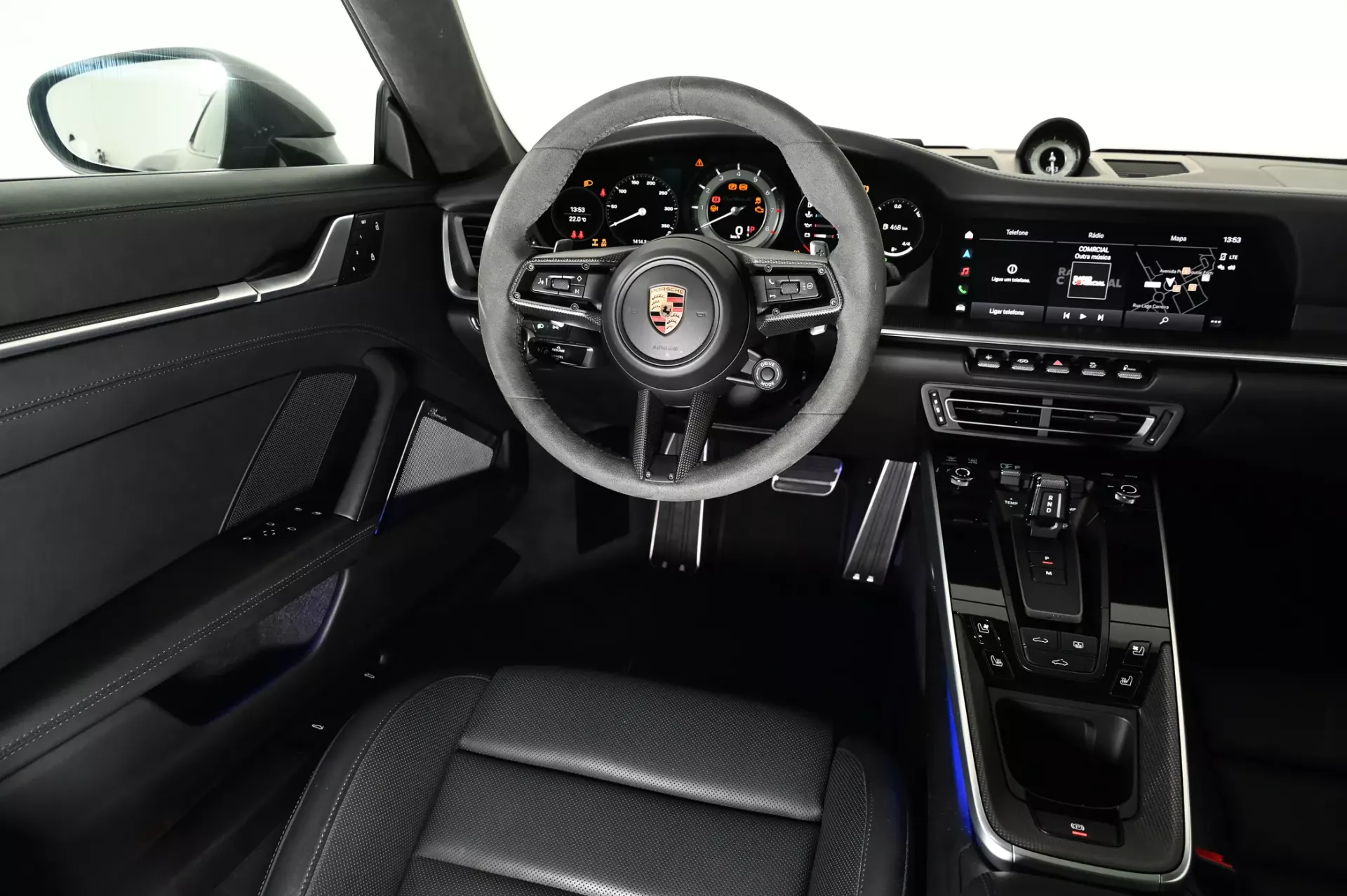 Porsche 911 (992) Turbo S PDK 32