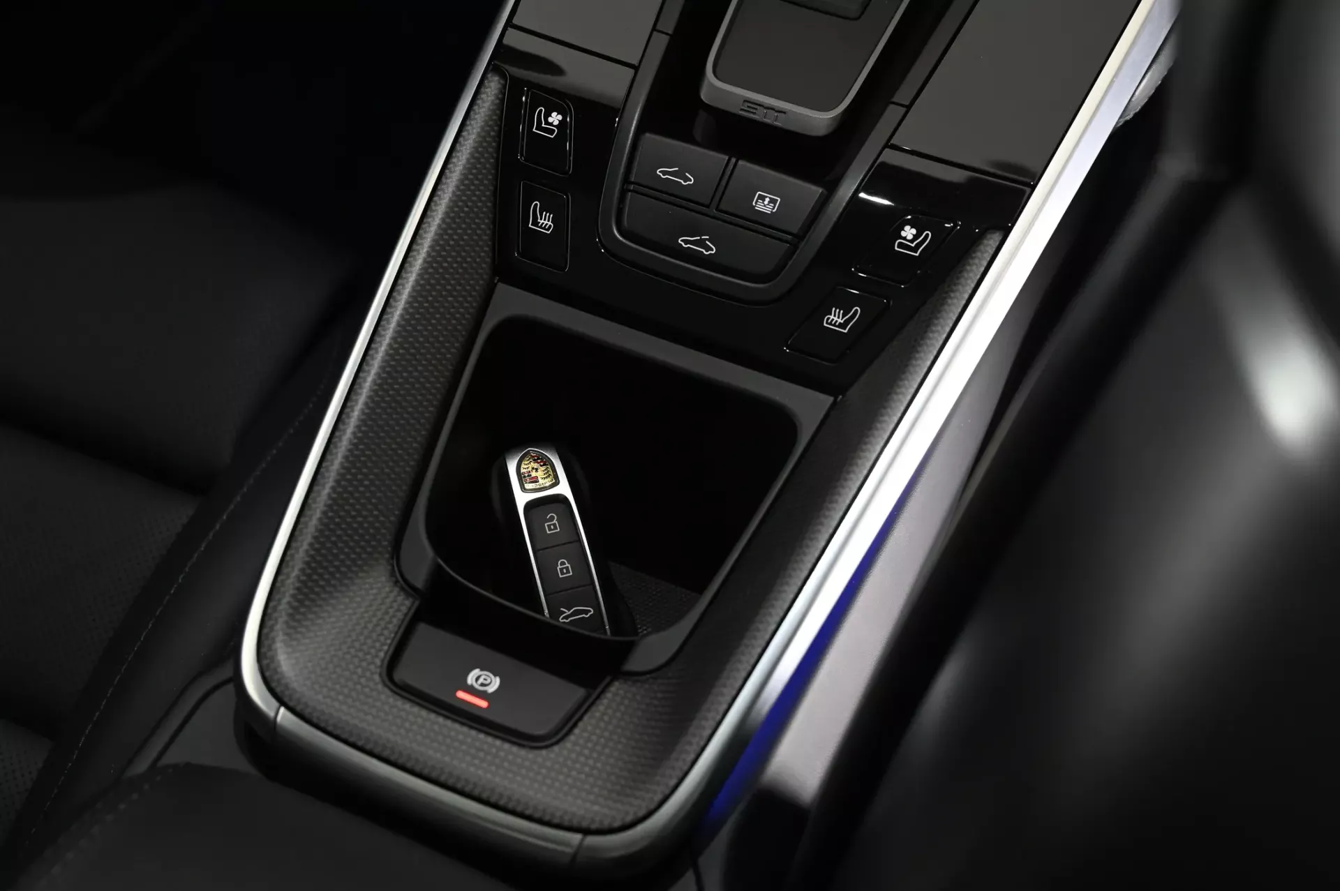 Porsche 911 (992) Turbo S PDK 36