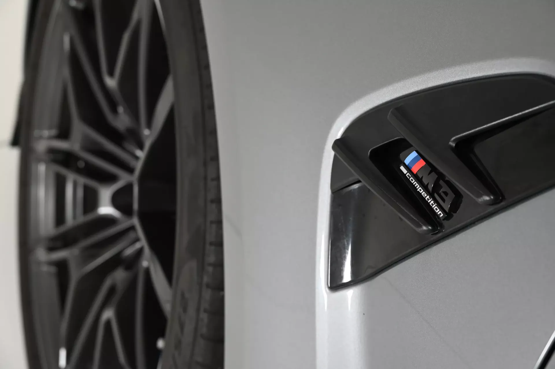 BMW M3 Competition 25