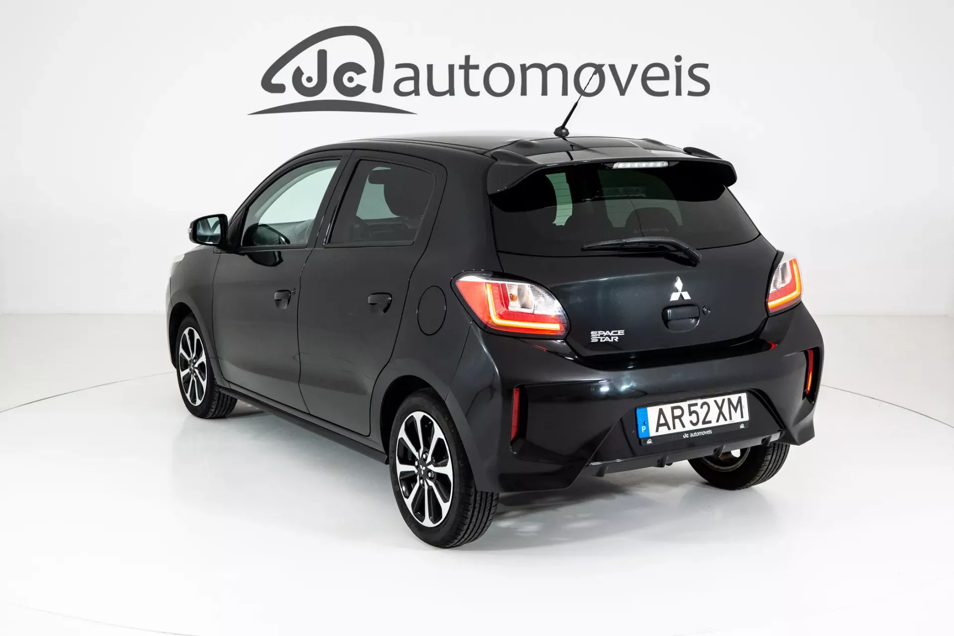 Mitsubishi Space Star 1.2 Intense 2