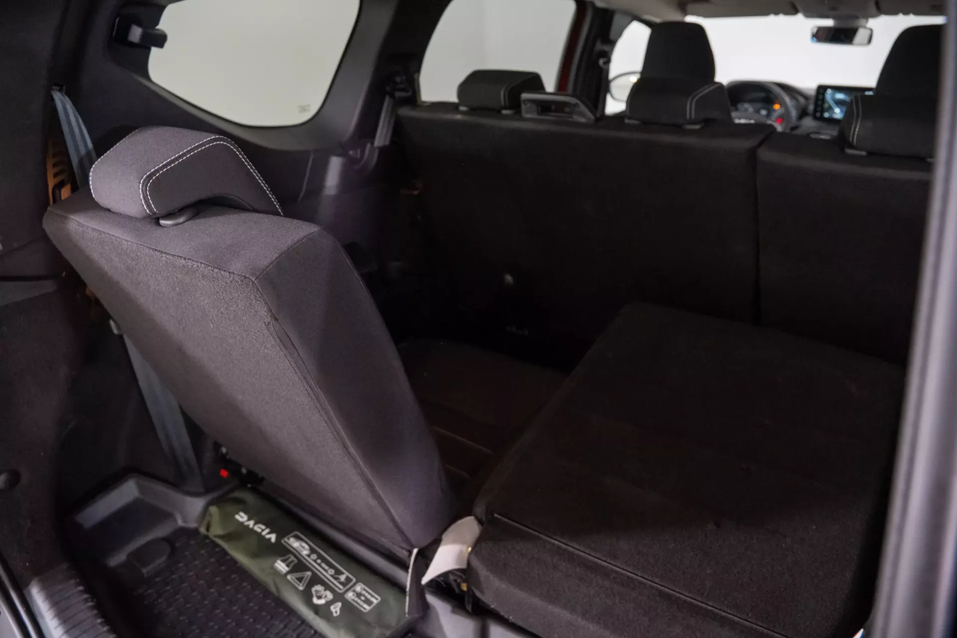 Dacia Jogger 1.0 ECO-G Extreme 7L Bi-Fuel 12