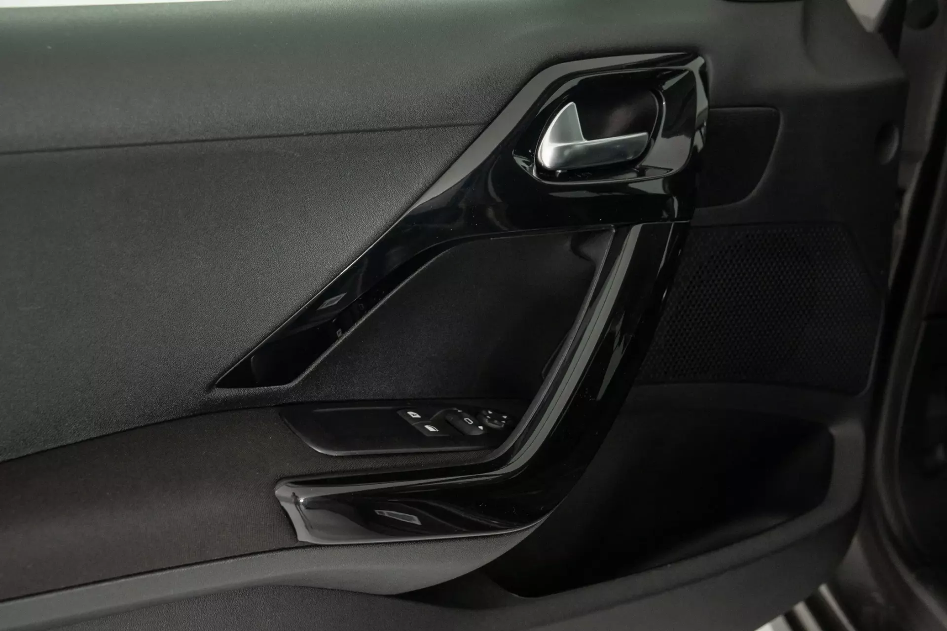 Peugeot 208 1.2 PureTech Style 21