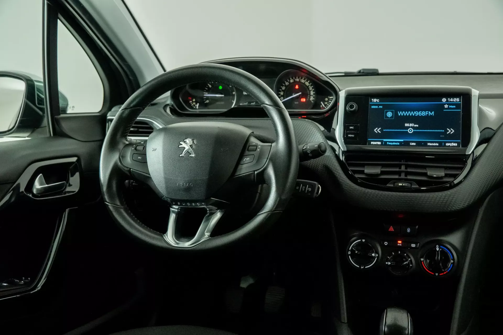 Peugeot 208 1.2 PureTech Style 27