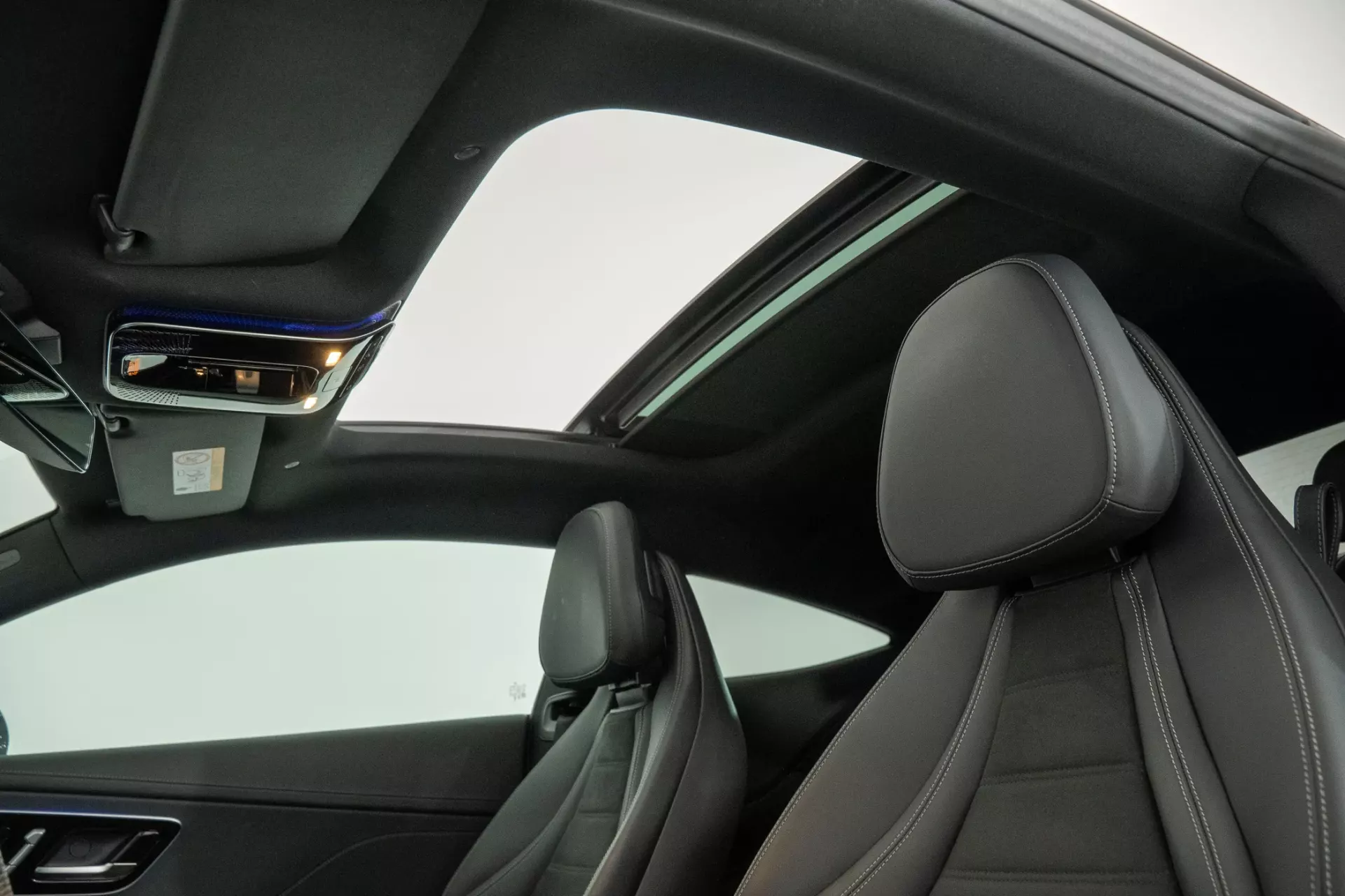 Mercedes-Benz CLE 300 19