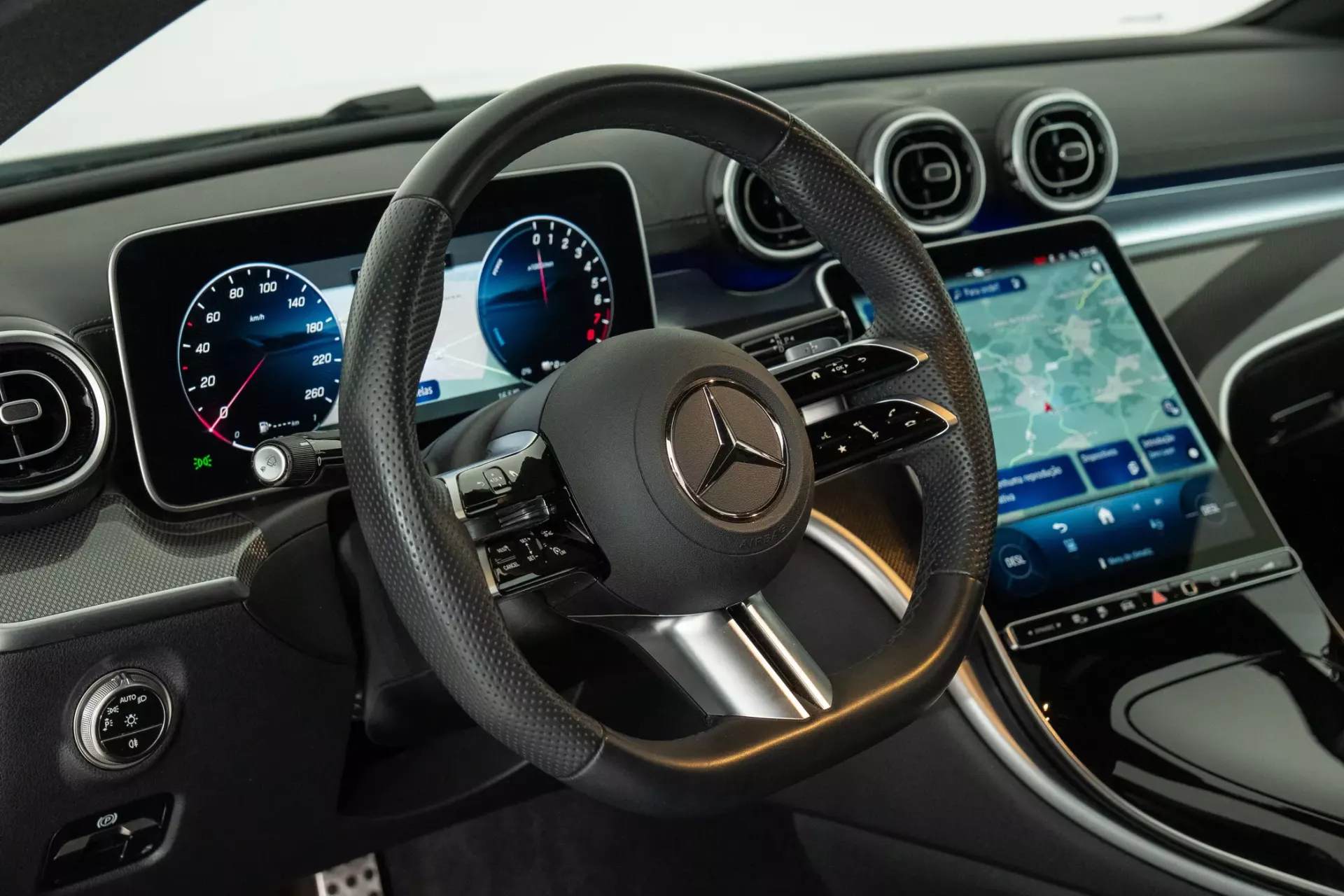 Mercedes-Benz CLE 300 27