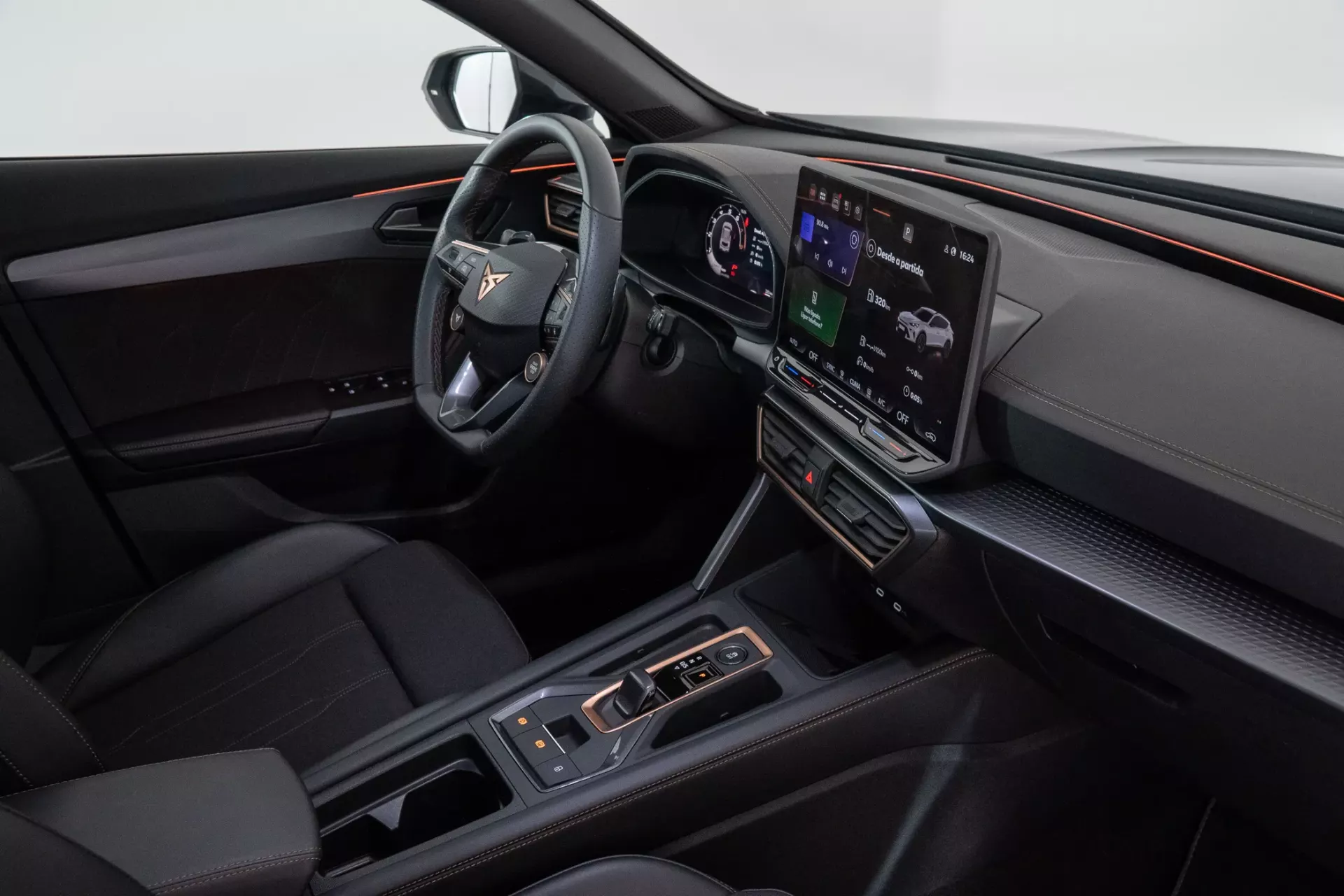 Cupra Formentor 1.5 eTSI DSG 31