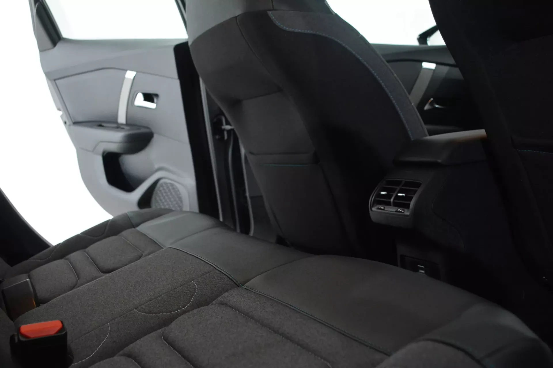 Citroën C4 X 1.5 BlueHDi Feel Pack EAT8 16