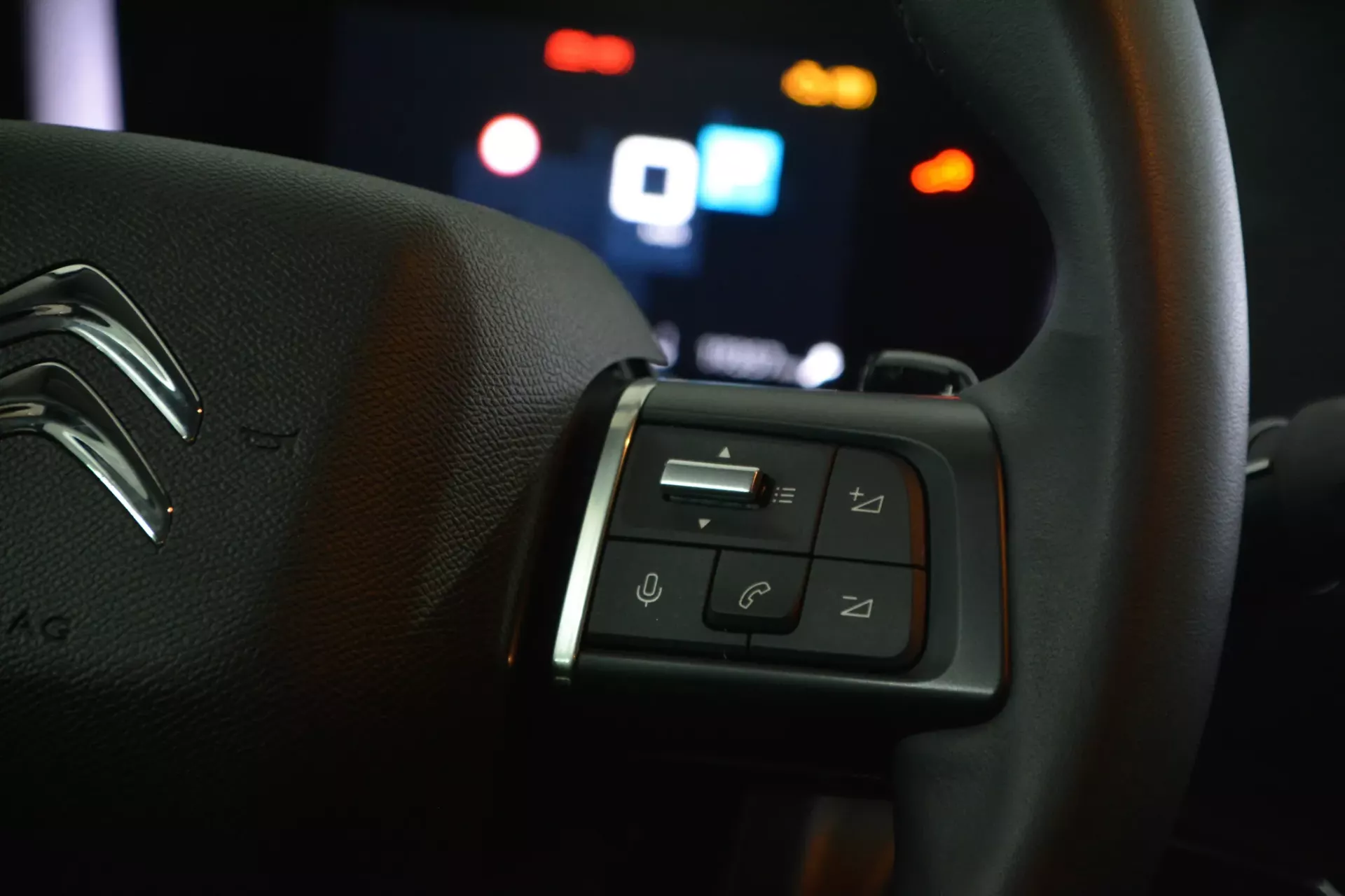 Citroën C4 X 1.5 BlueHDi Feel Pack EAT8 27