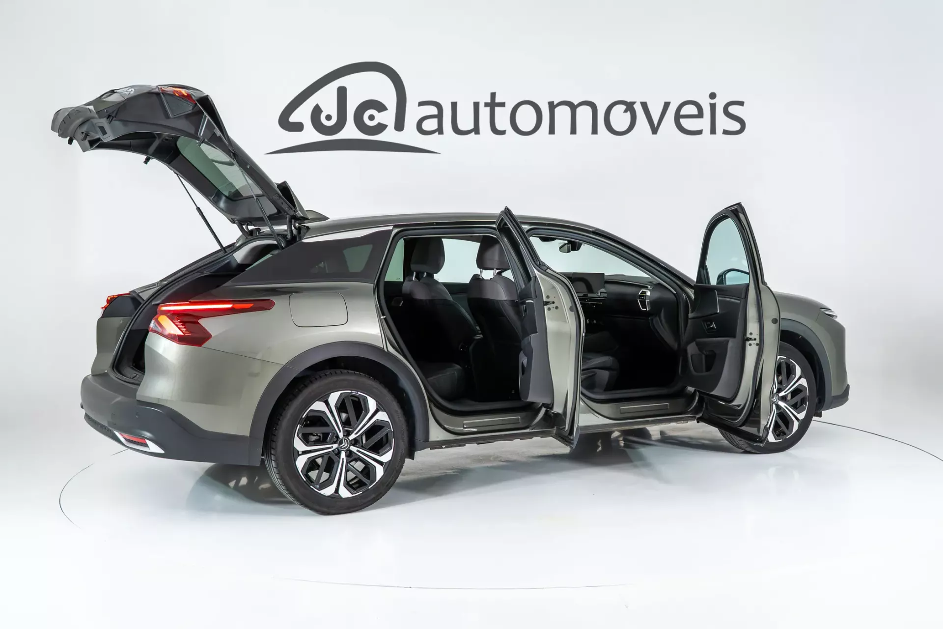 Citroën C5 X 1.2 PureTech Shine EAT8 6