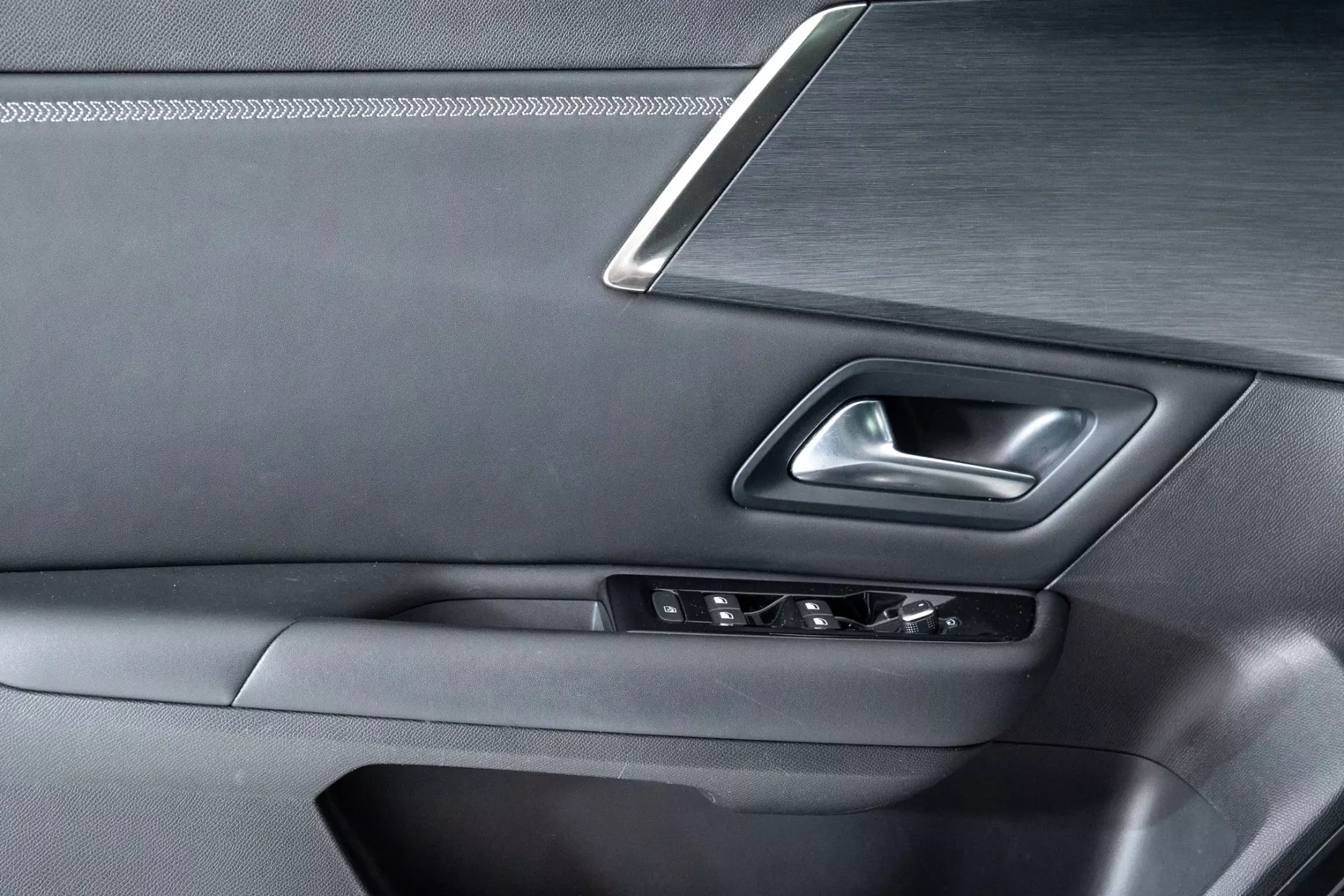 Citroën C5 X 1.2 PureTech Shine EAT8 27