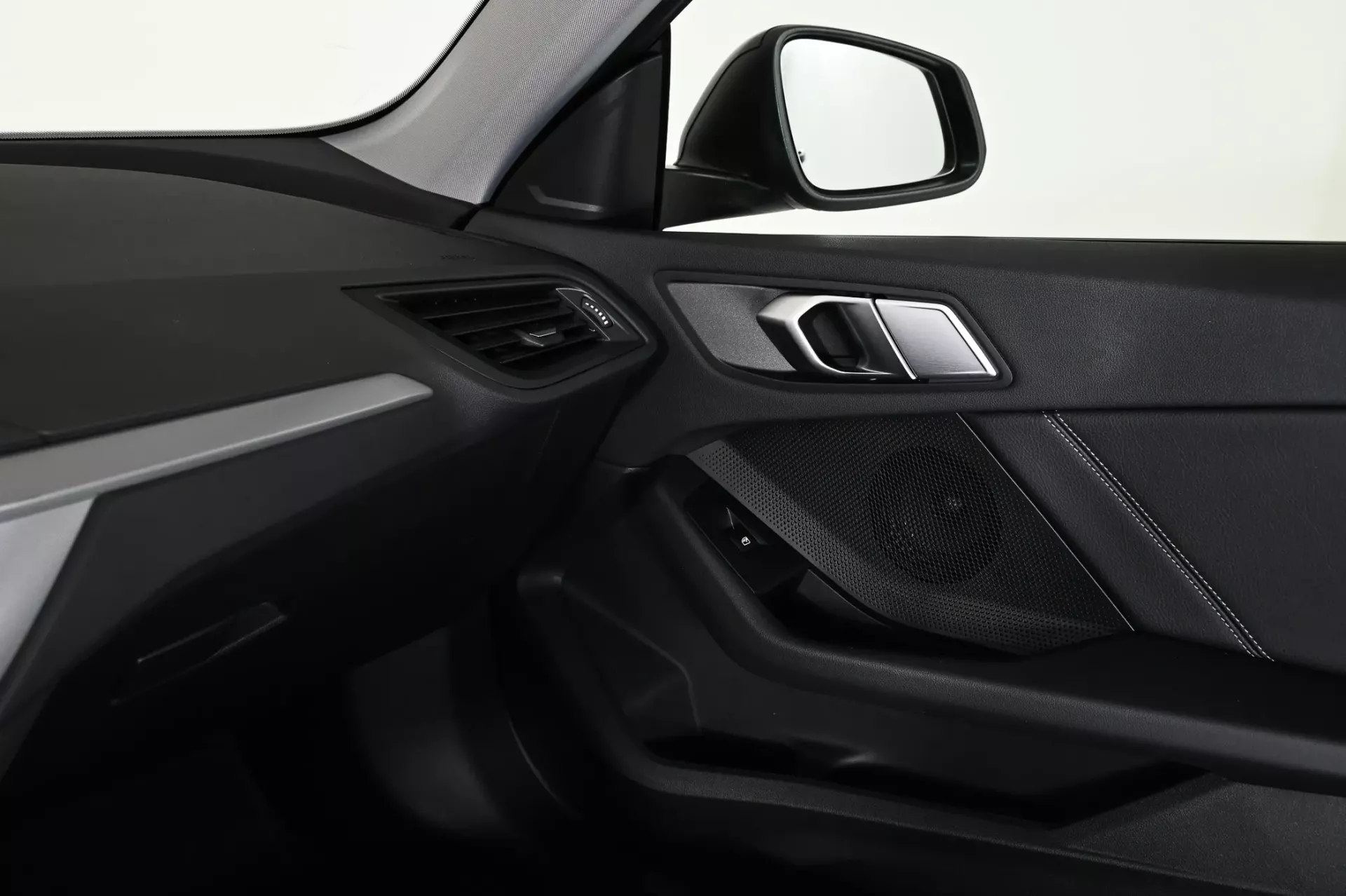 BMW 216 Gran Coupé 19