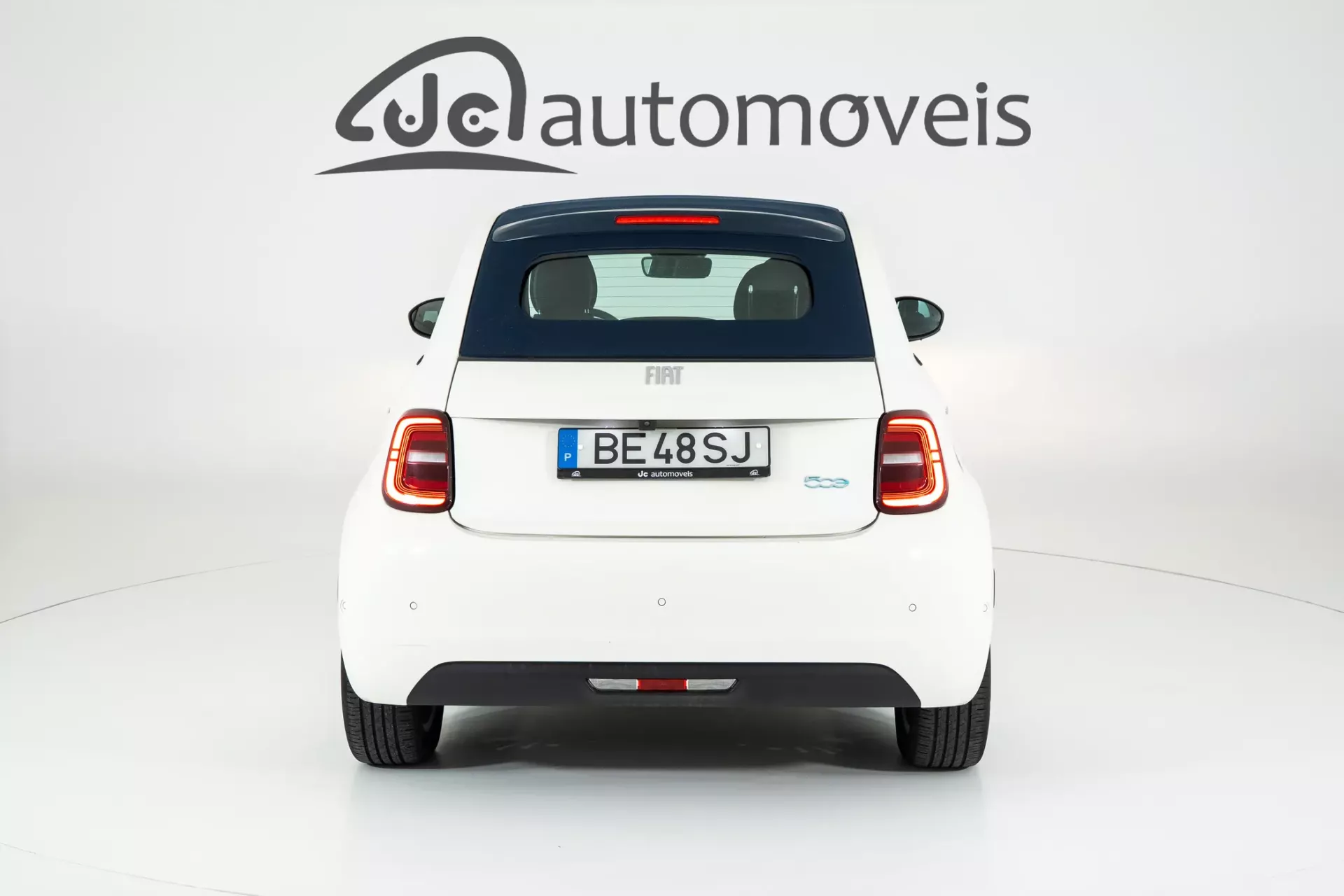 Fiat 500e C Icon 8