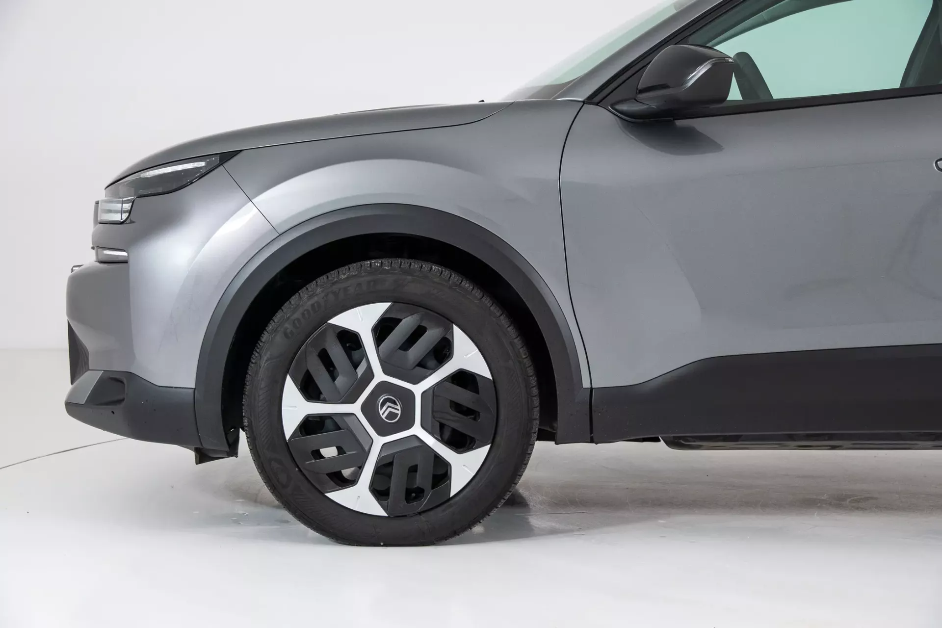 Citroën C4 Aircross 1.2 Hybrid Plus e-DSC6 13