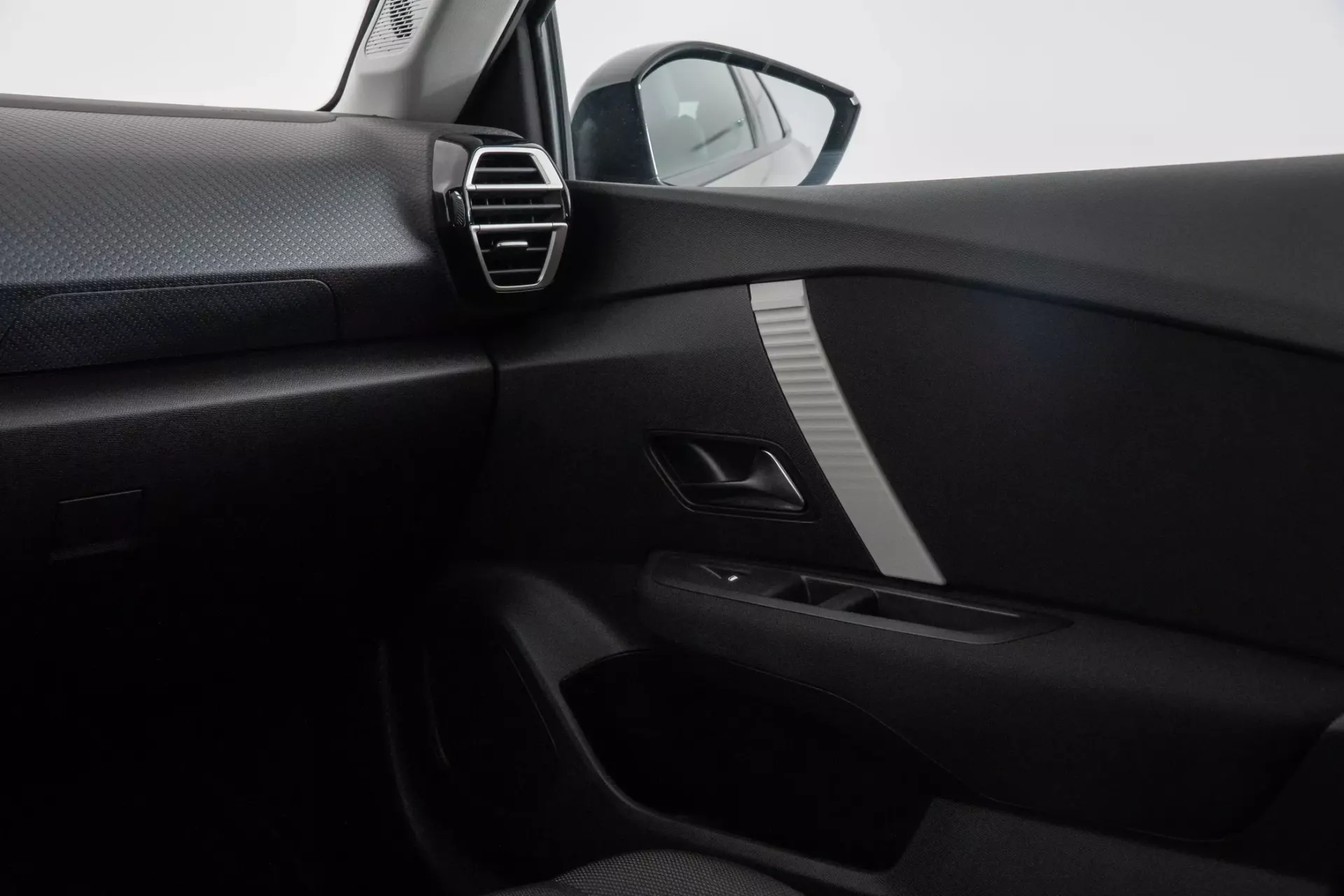 Citroën C4 Aircross 1.2 Hybrid Plus e-DSC6 30