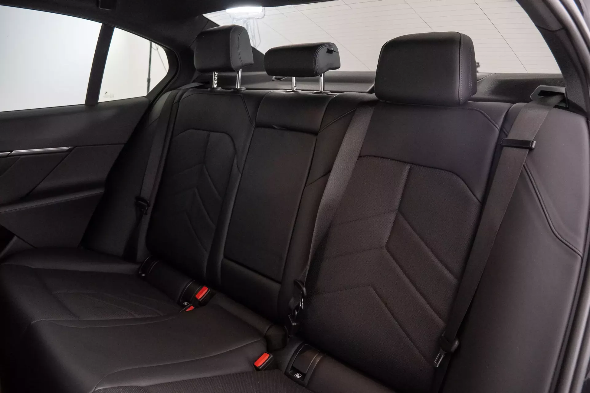 BMW i5 eDrive40 Pack Desportivo M 28