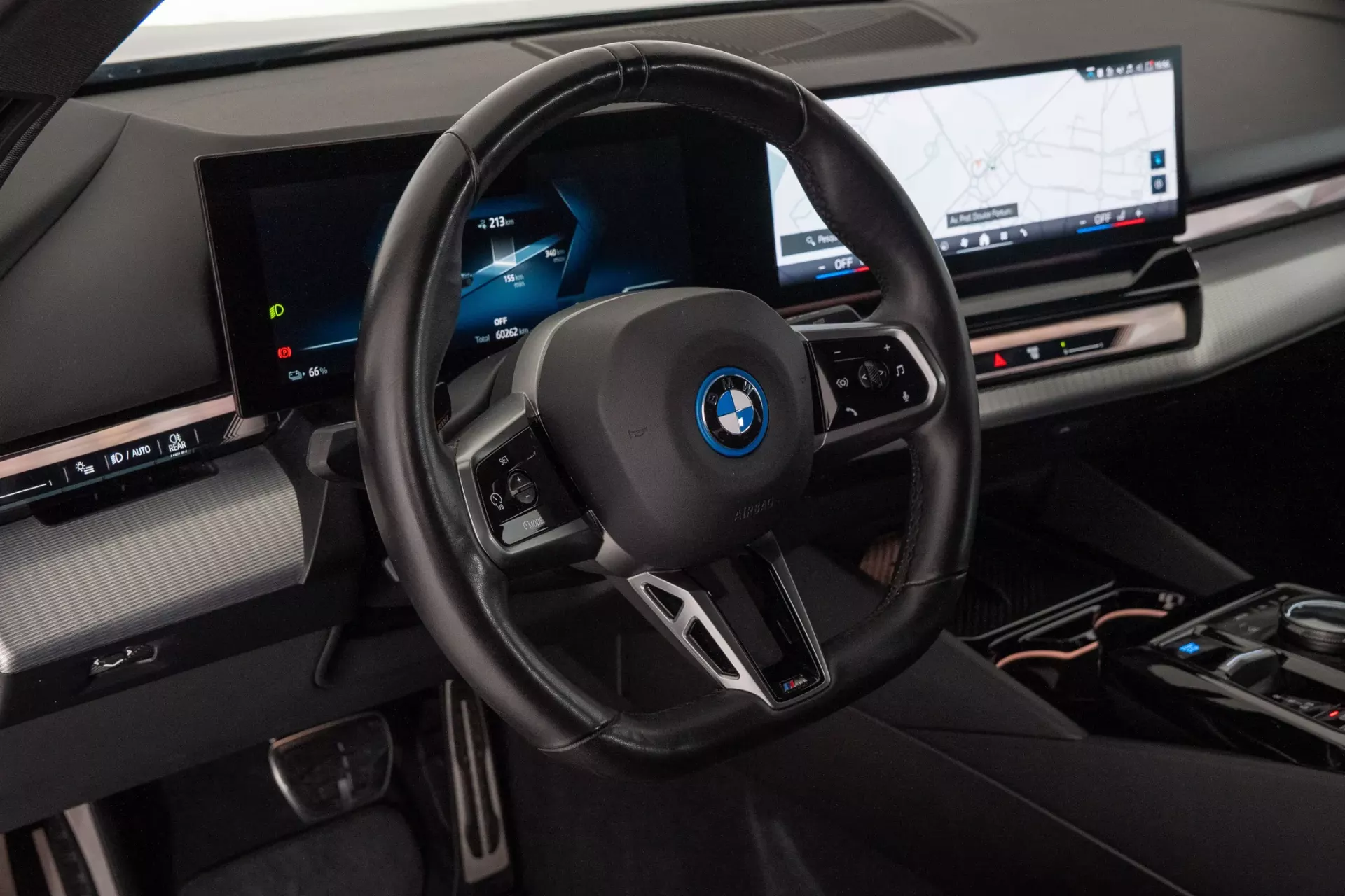 BMW i5 eDrive40 Pack Desportivo M 34