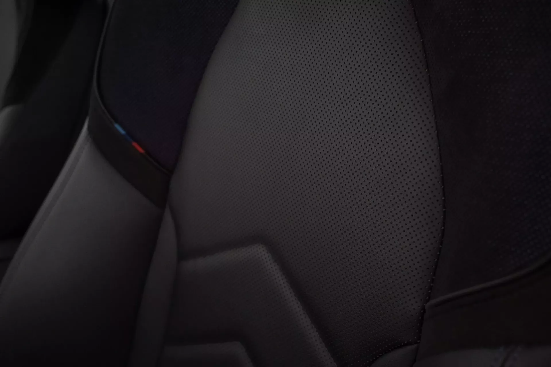 BMW i5 eDrive40 Pack Desportivo M 36