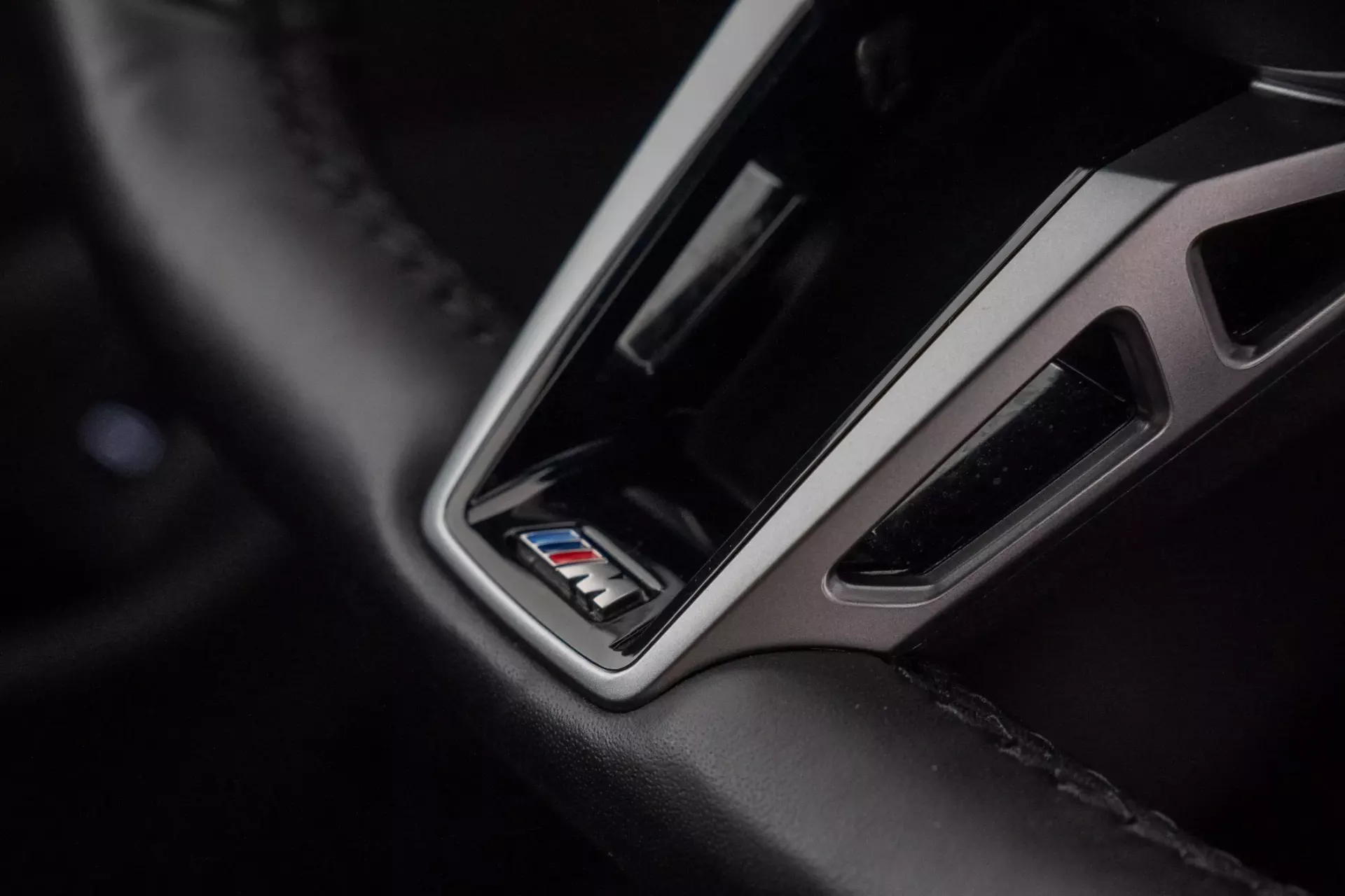 BMW i5 eDrive40 Pack Desportivo M 46