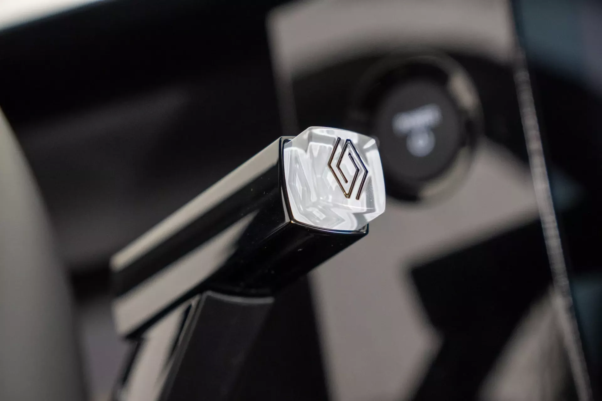 Renault 5 E-Tech 52 kWh Techno Autonomia Conforto 34