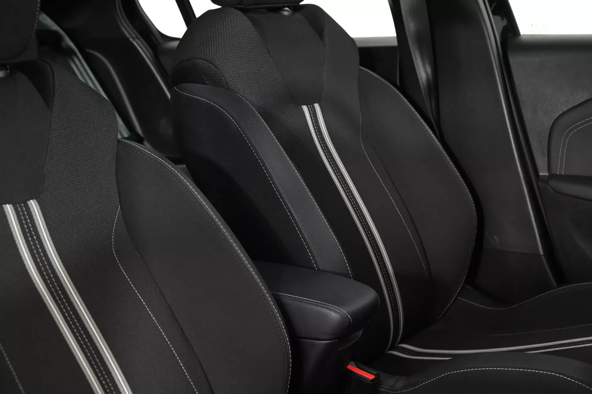 Opel Corsa 1.2 T GS Aut. 15