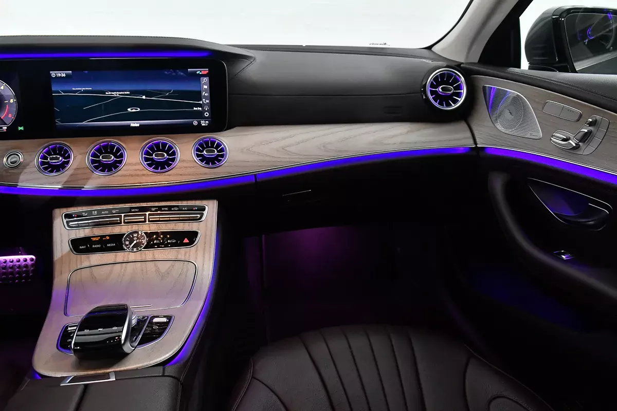 Mercedes-Benz CLS 350 15