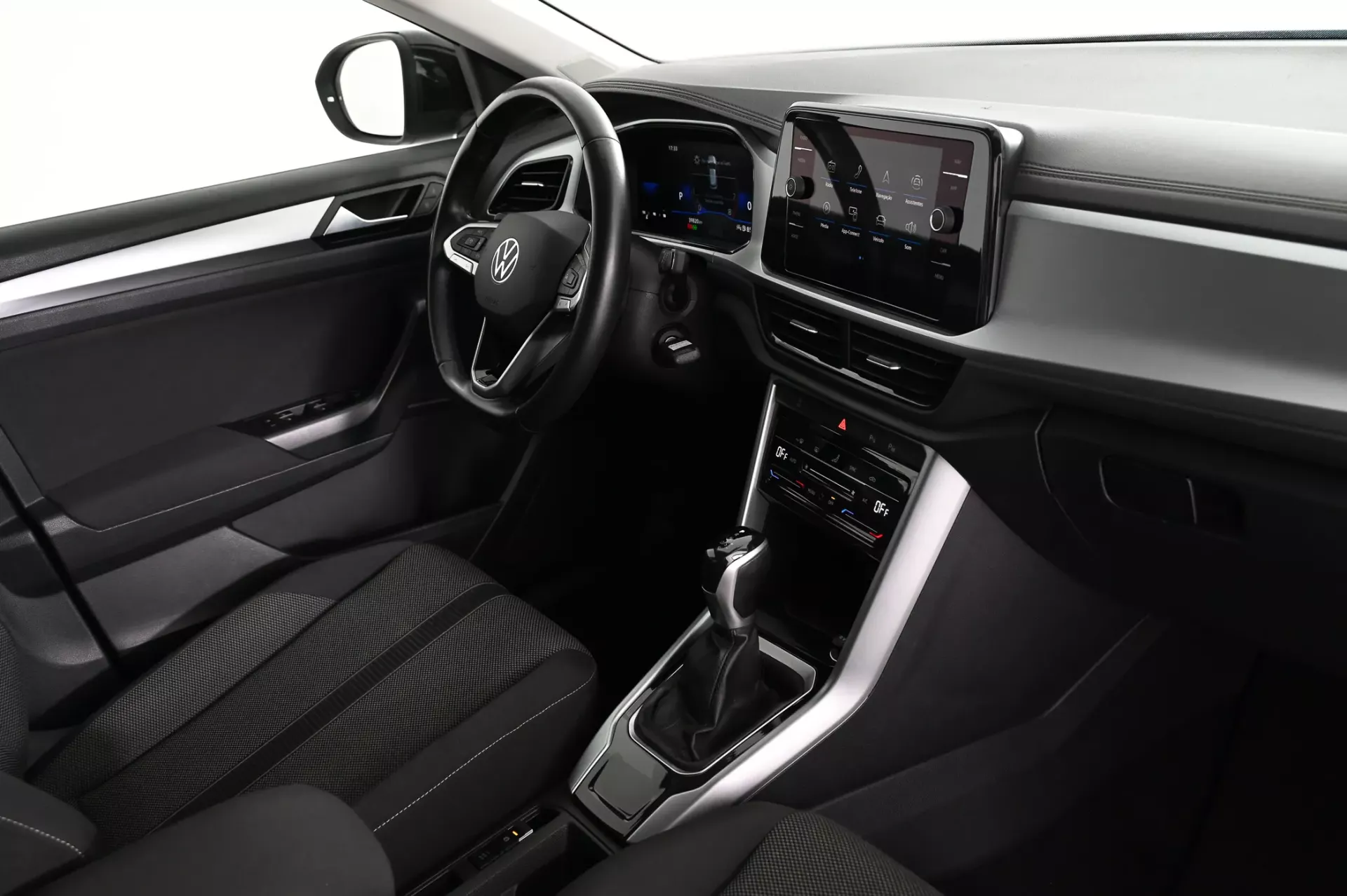 Volkswagen T-Roc 1.5 TSI Life DSG 14