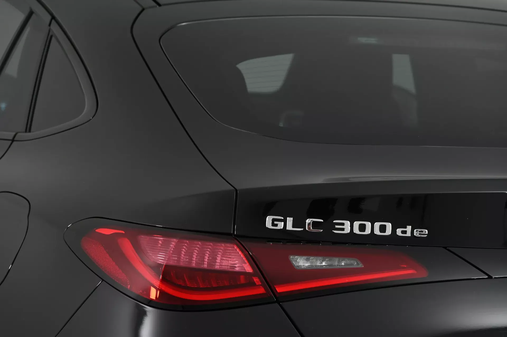 Mercedes-Benz GLC 300 9