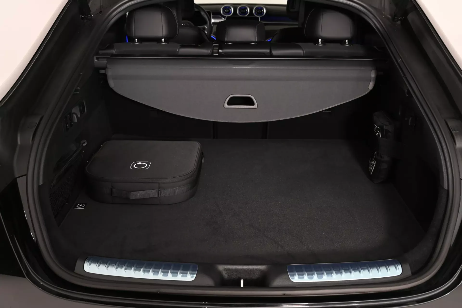 Mercedes-Benz GLC 300 11