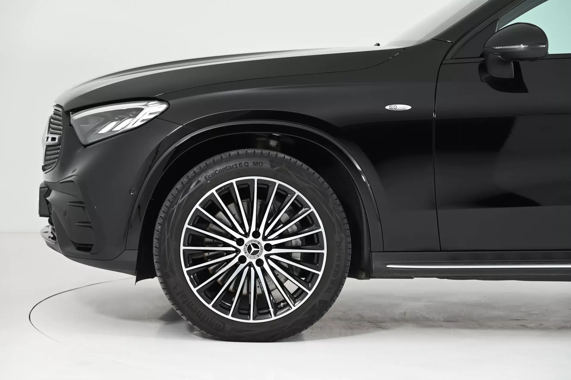 Mercedes-Benz GLC 300 14