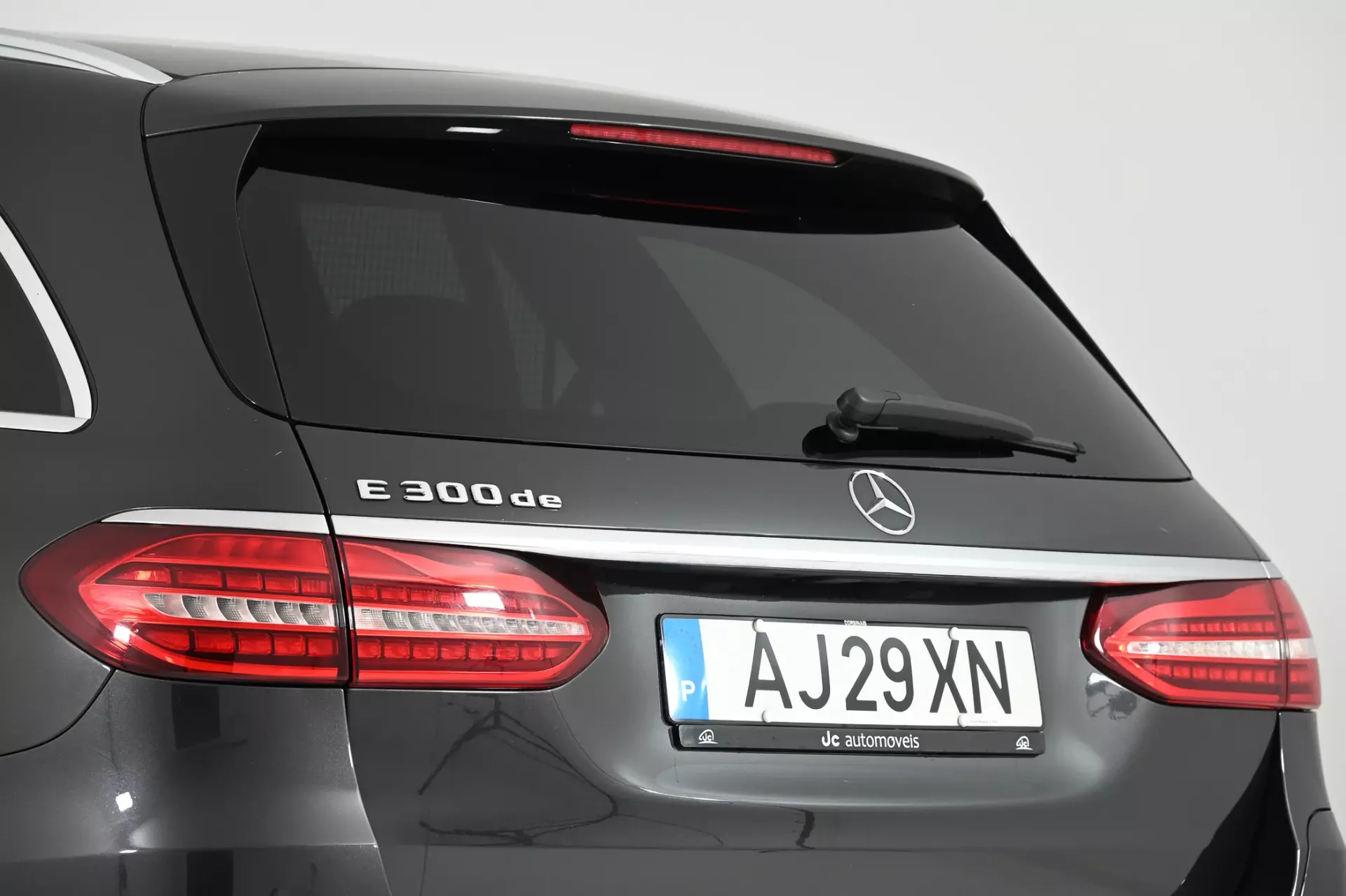 Mercedes-Benz E 300 de Avantgarde 11