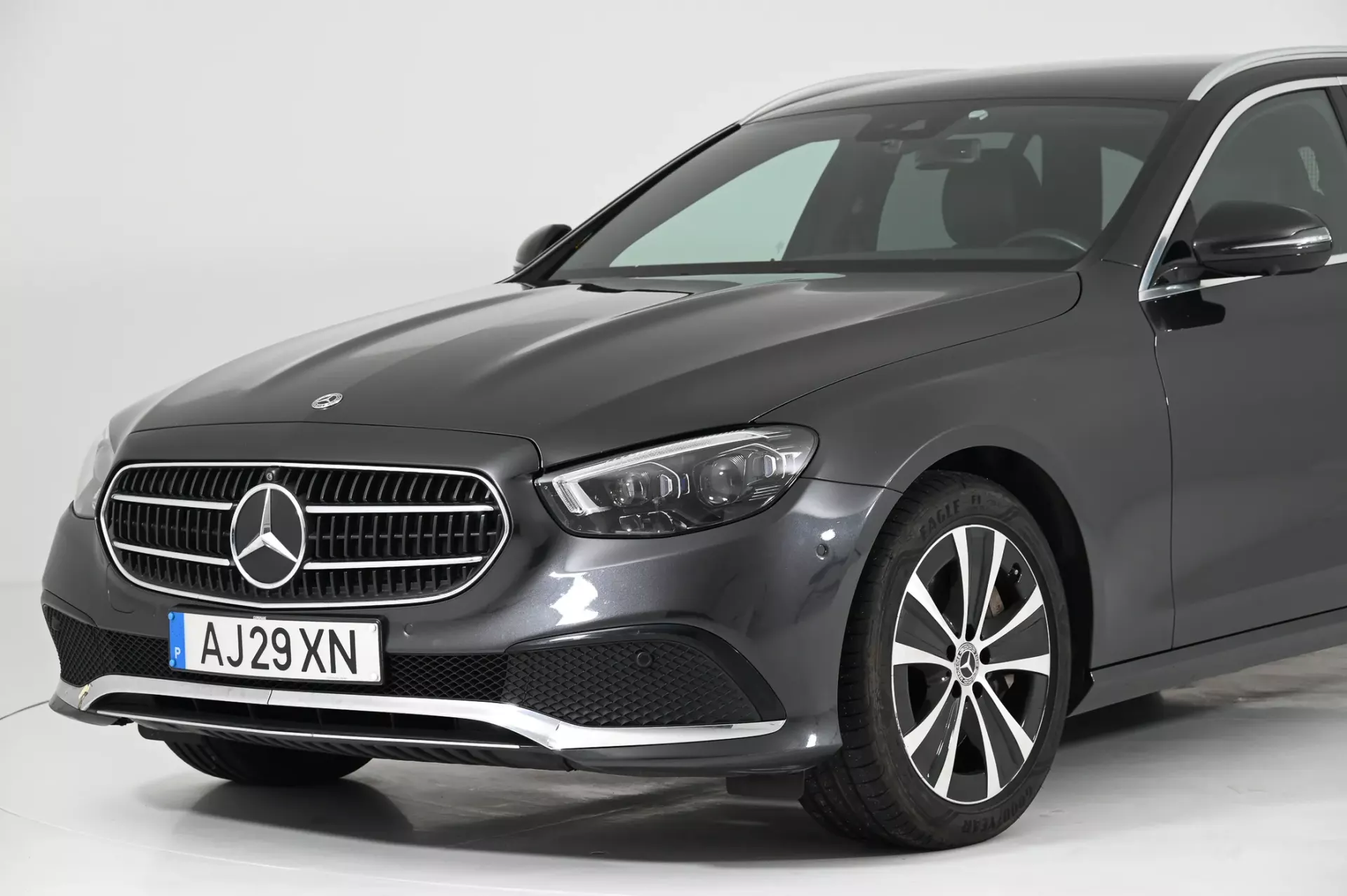 Mercedes-Benz E 300 de Avantgarde 15