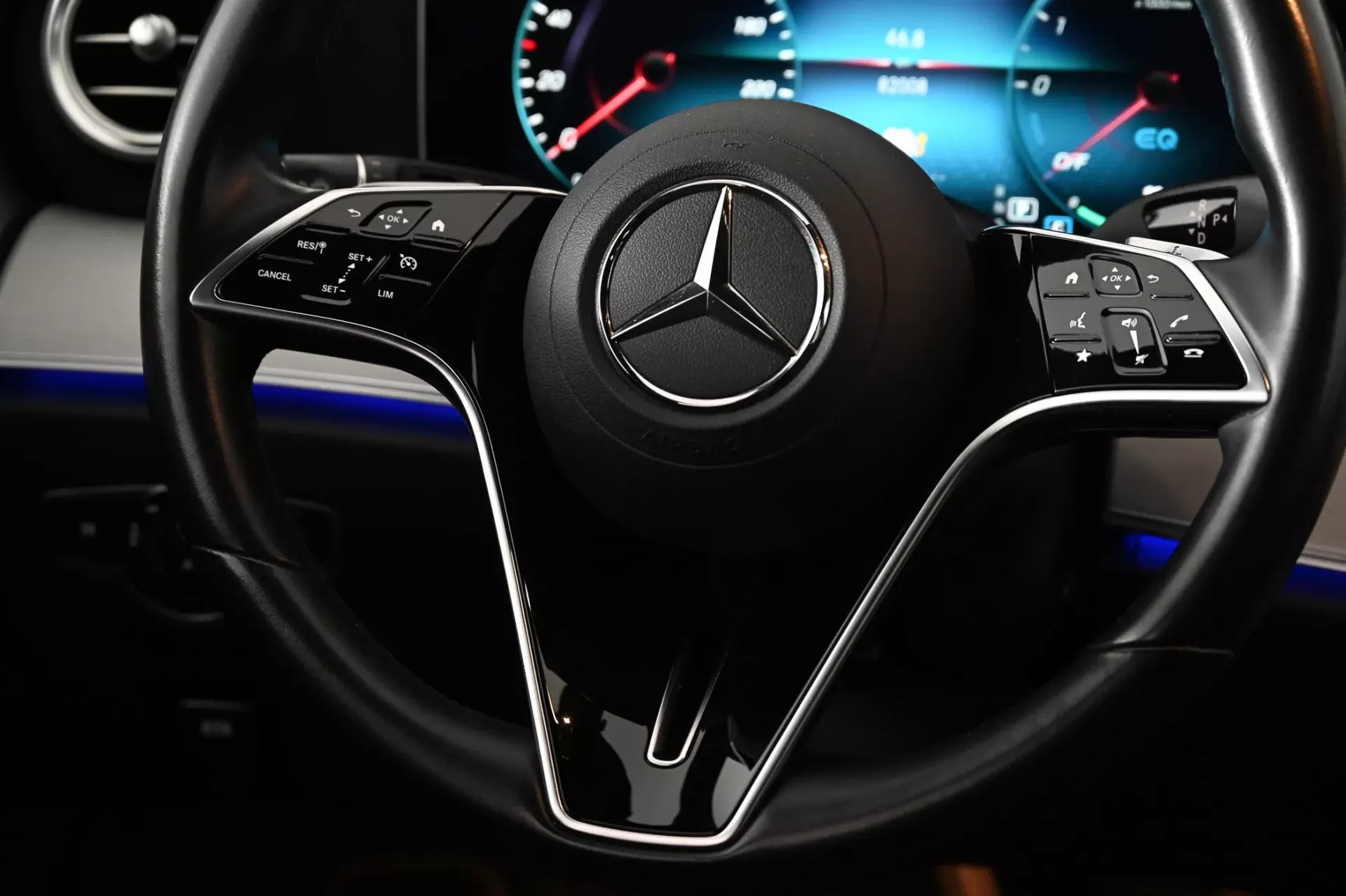 Mercedes-Benz E 300 de Avantgarde 18