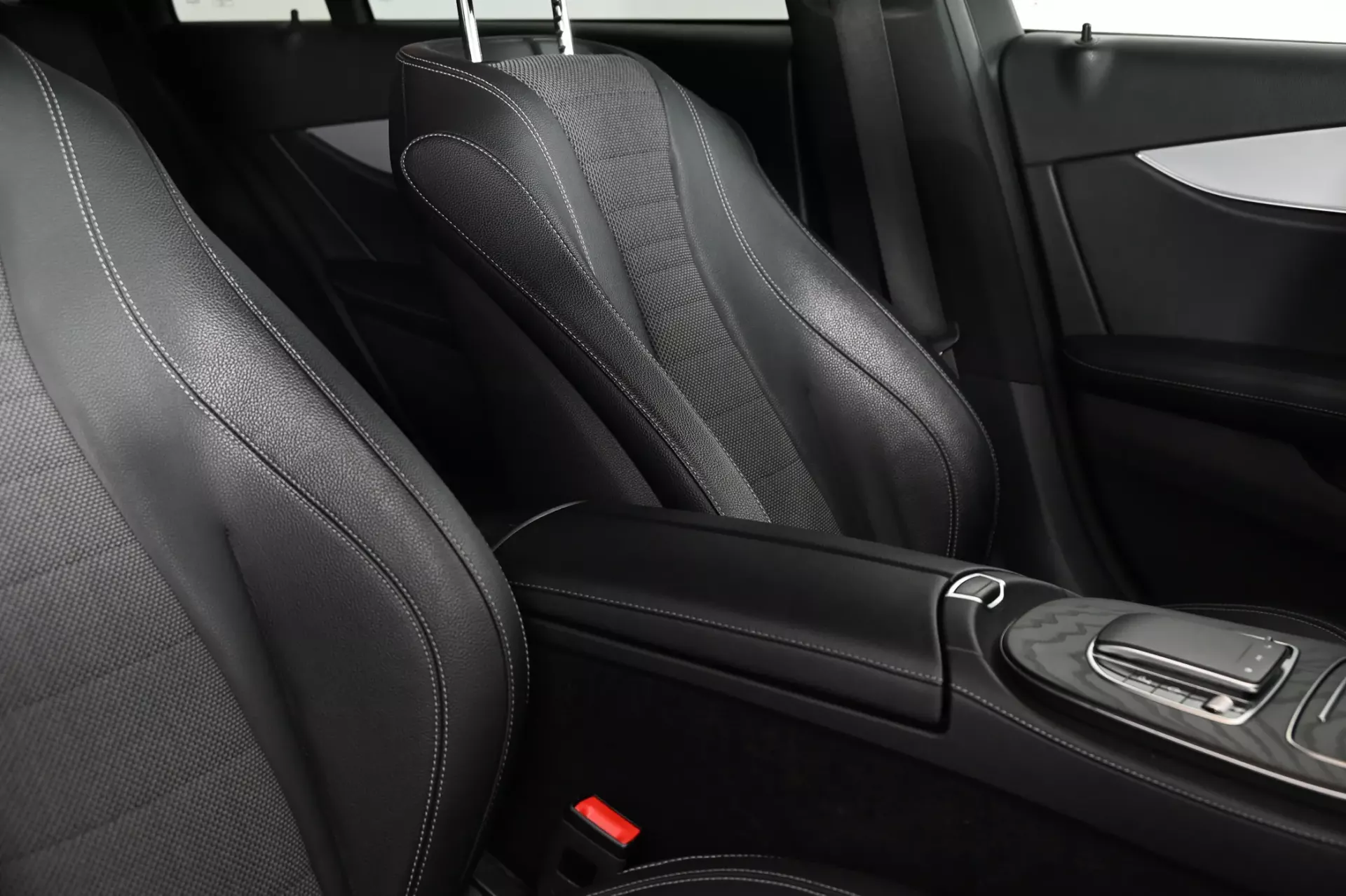 Mercedes-Benz E 300 de Avantgarde 24