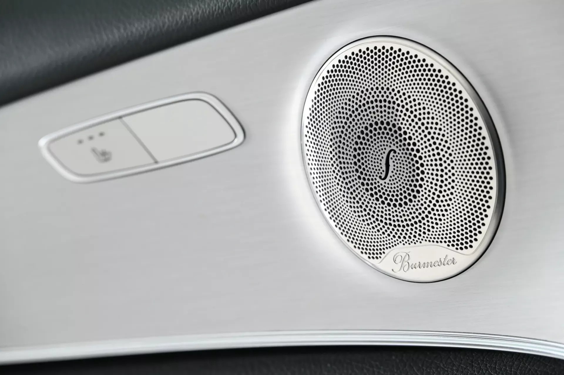 Mercedes-Benz E 300 de Avantgarde 27